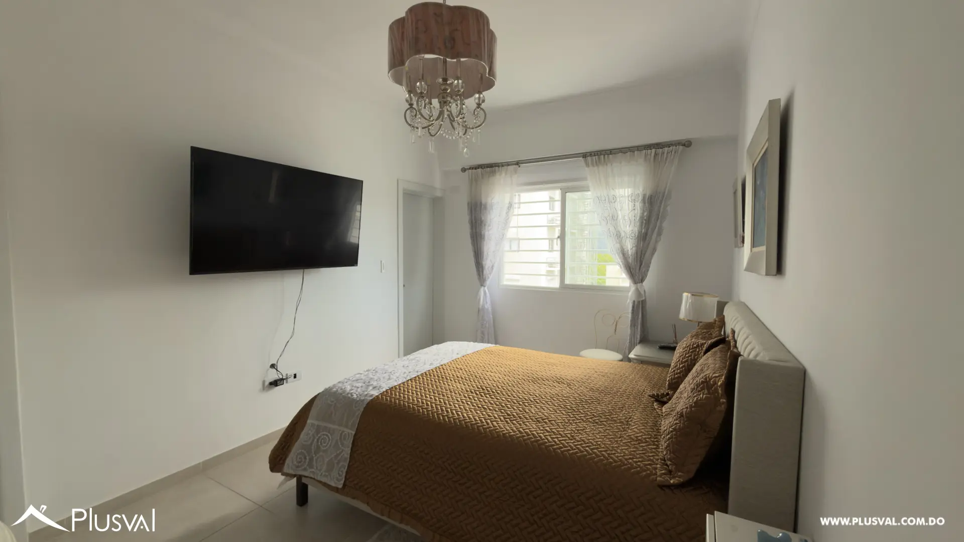 Apartamento en alquiler en Evaristo Morales 513744