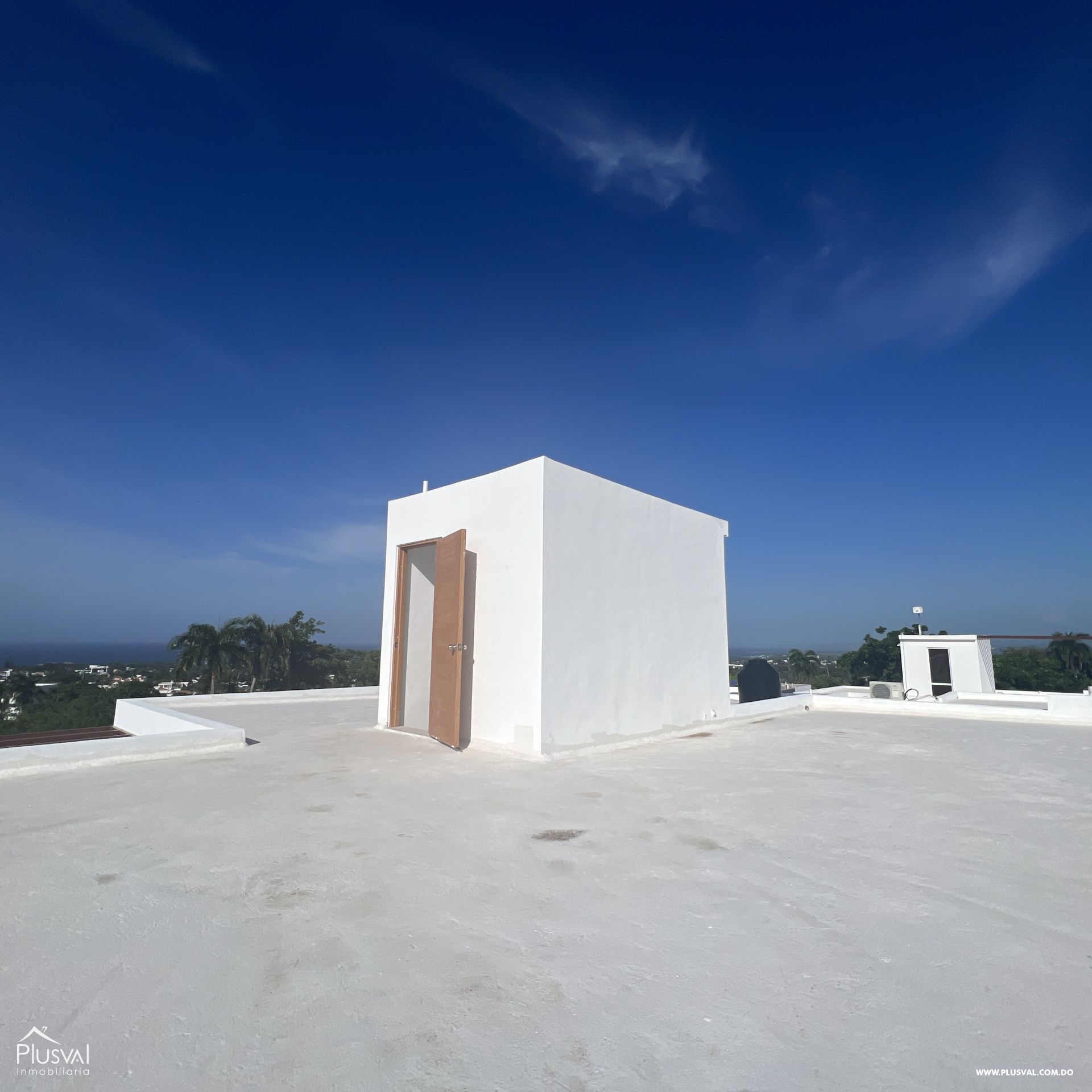 Casas en Venta en Puerto Plata con Dos Terrazas y Patio 306096