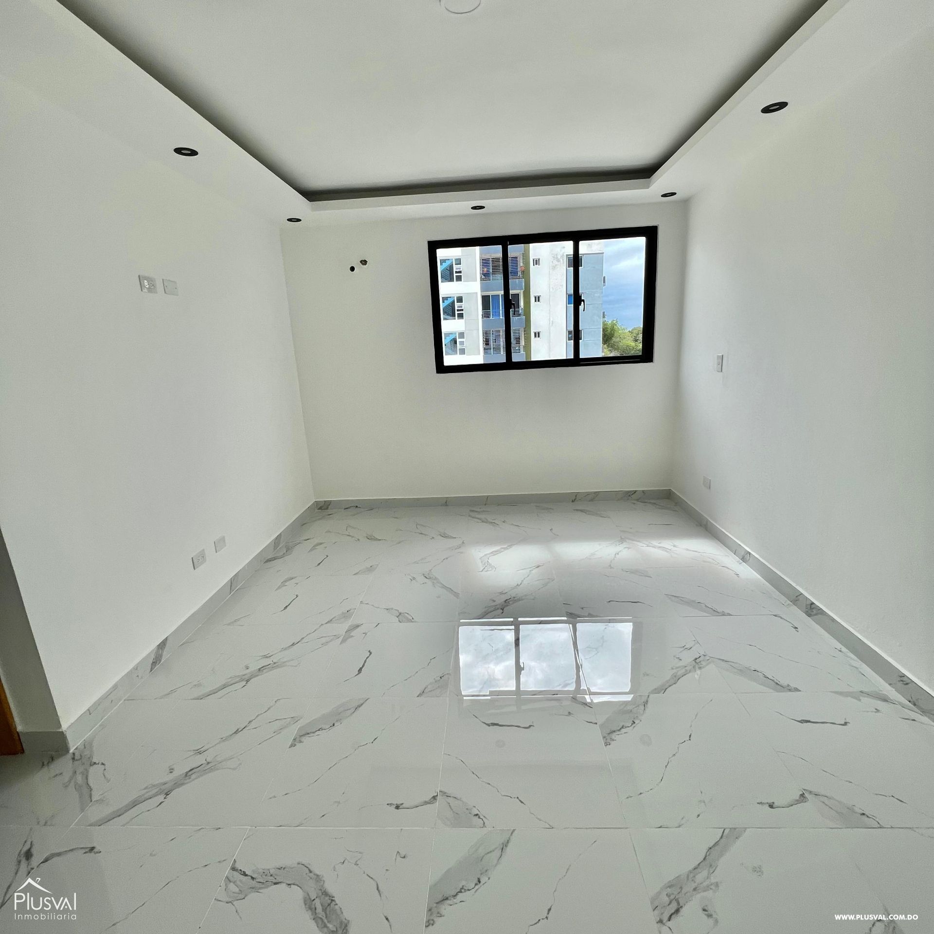 Hermoso apartamento terminado en la Urbanización Thomen 349981