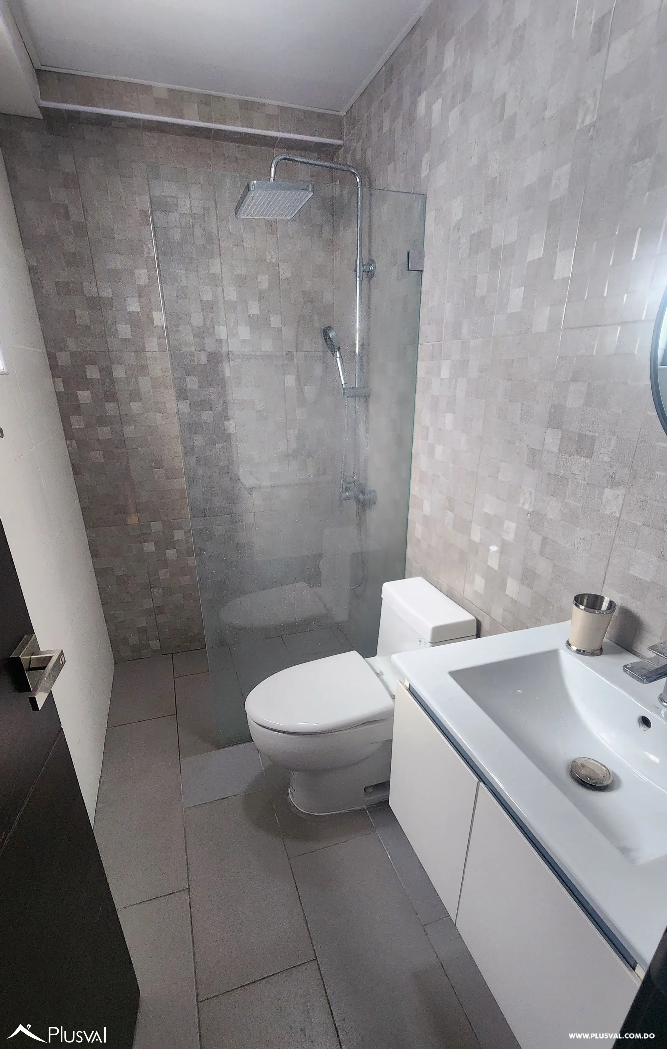 Se vende apartamento de 2 habitaciones en Piantini. 483398