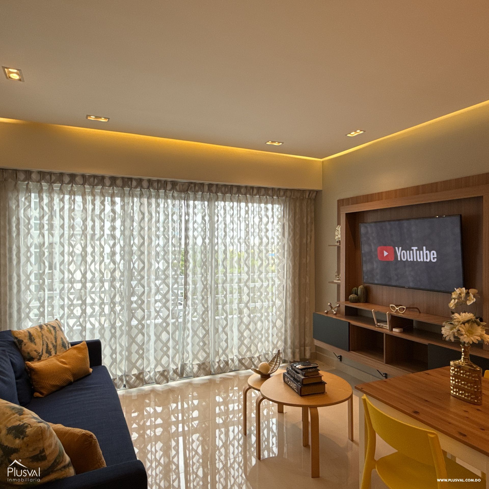 Apartamento Amueblado en Alquiler en Zona Universitaria con Vista al Mar 444575