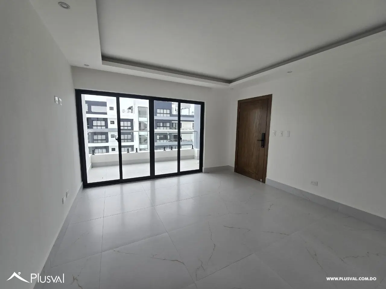 Apartamento de 3 habitaciones en alquiler con linea blanca incluida 503375