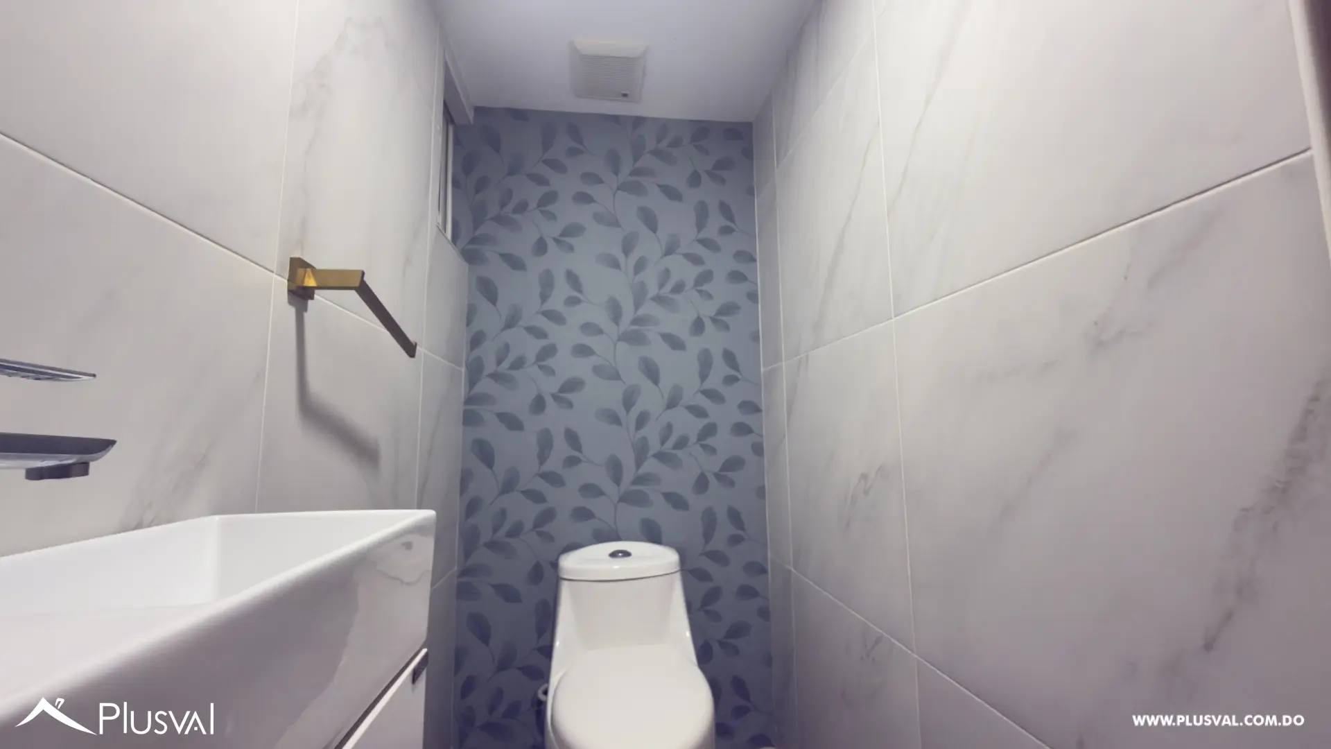 Apartamento con terraza en venta en Renacimiento 516686