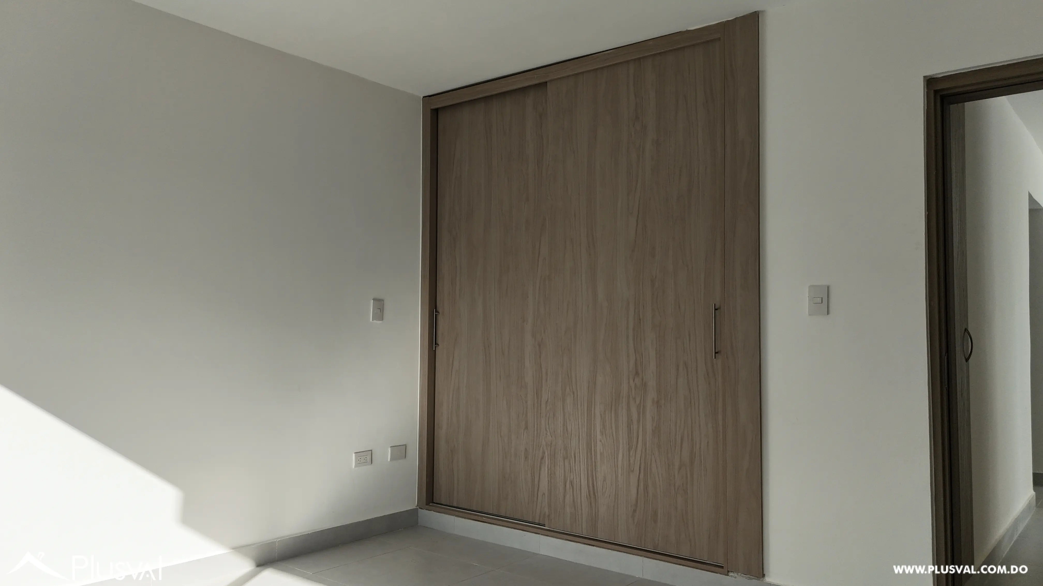 "Exclusivo apartamento con piscina: ¡Vive el lujo y la comodidad! 478483