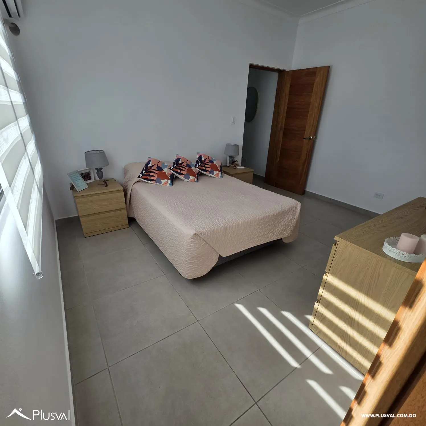 Se vende excelente apartamento en zona universitaria amueblado 471466