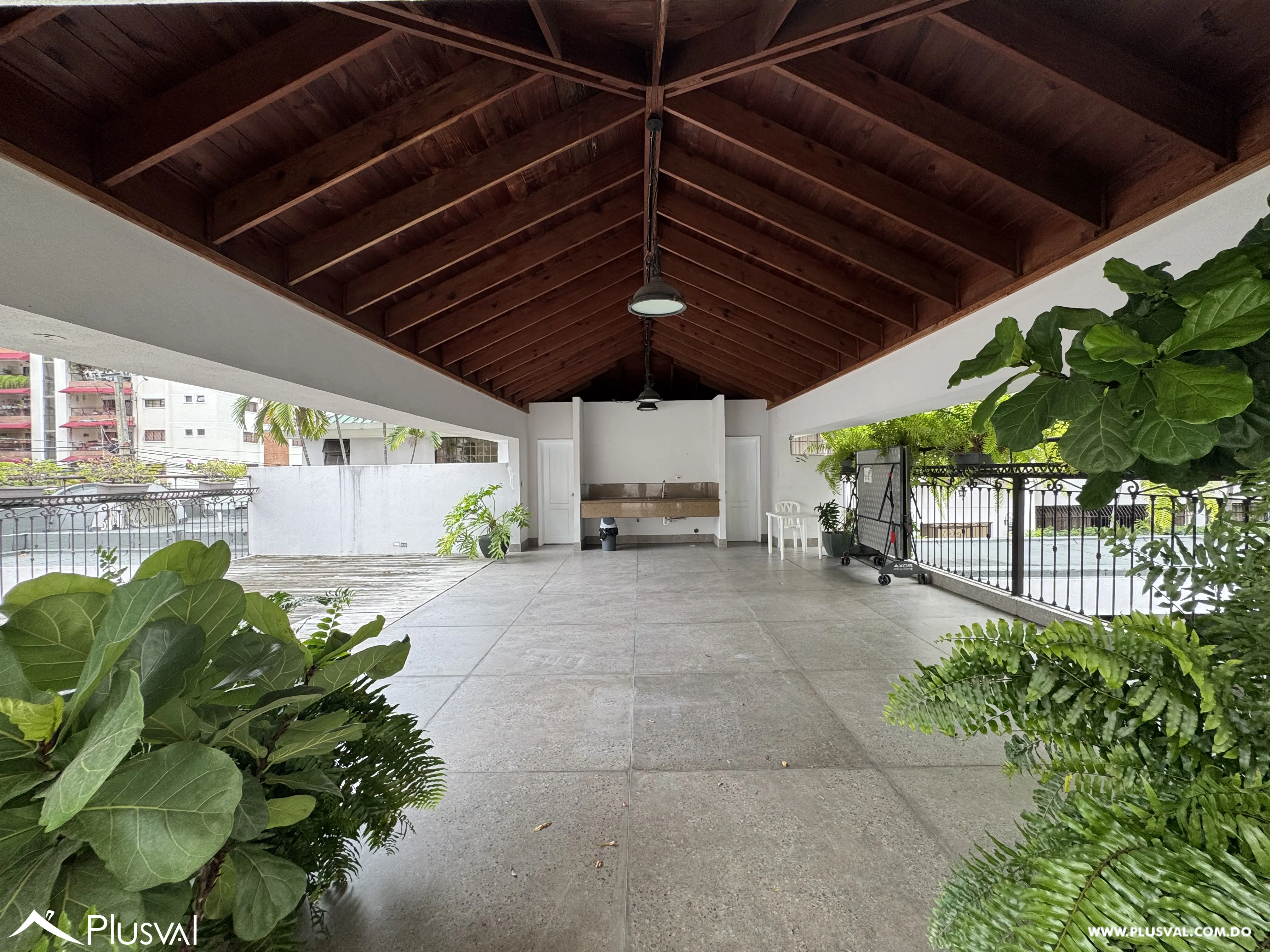 Alquilo Maravilloso y Amplio Apto. en el Corazon de Naco 498805