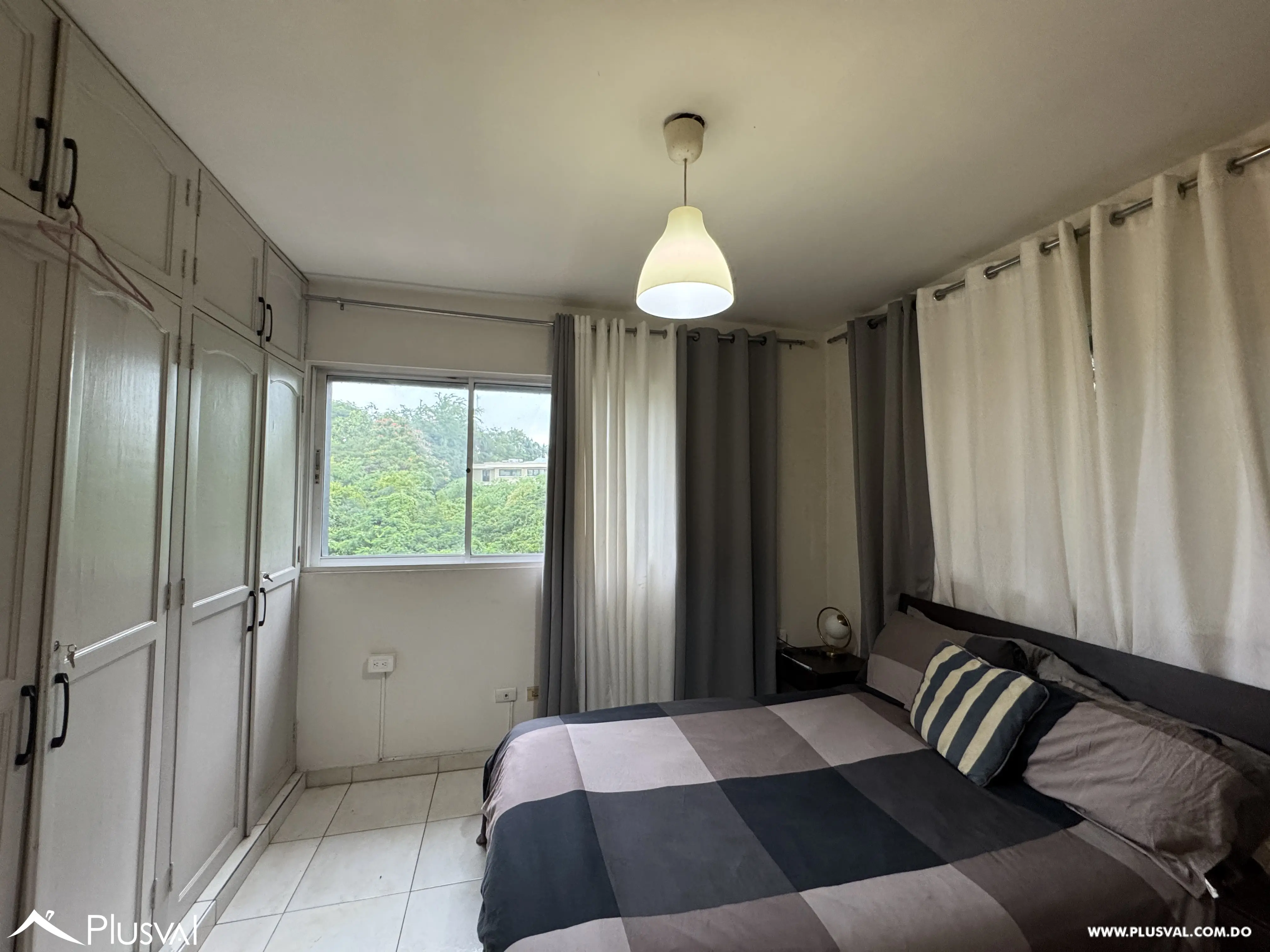 Apartamento remodelado en venta en Arroyo Hondo II con 2 parqueos 482991