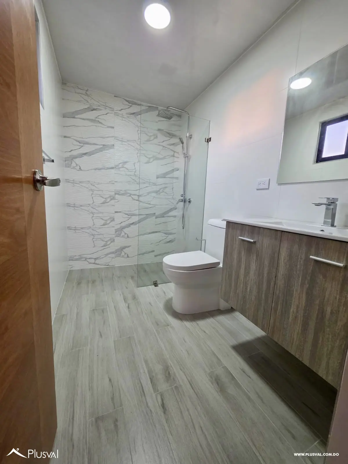 Apartamento a estrenar en Gazcue con Linea Blanca 493630