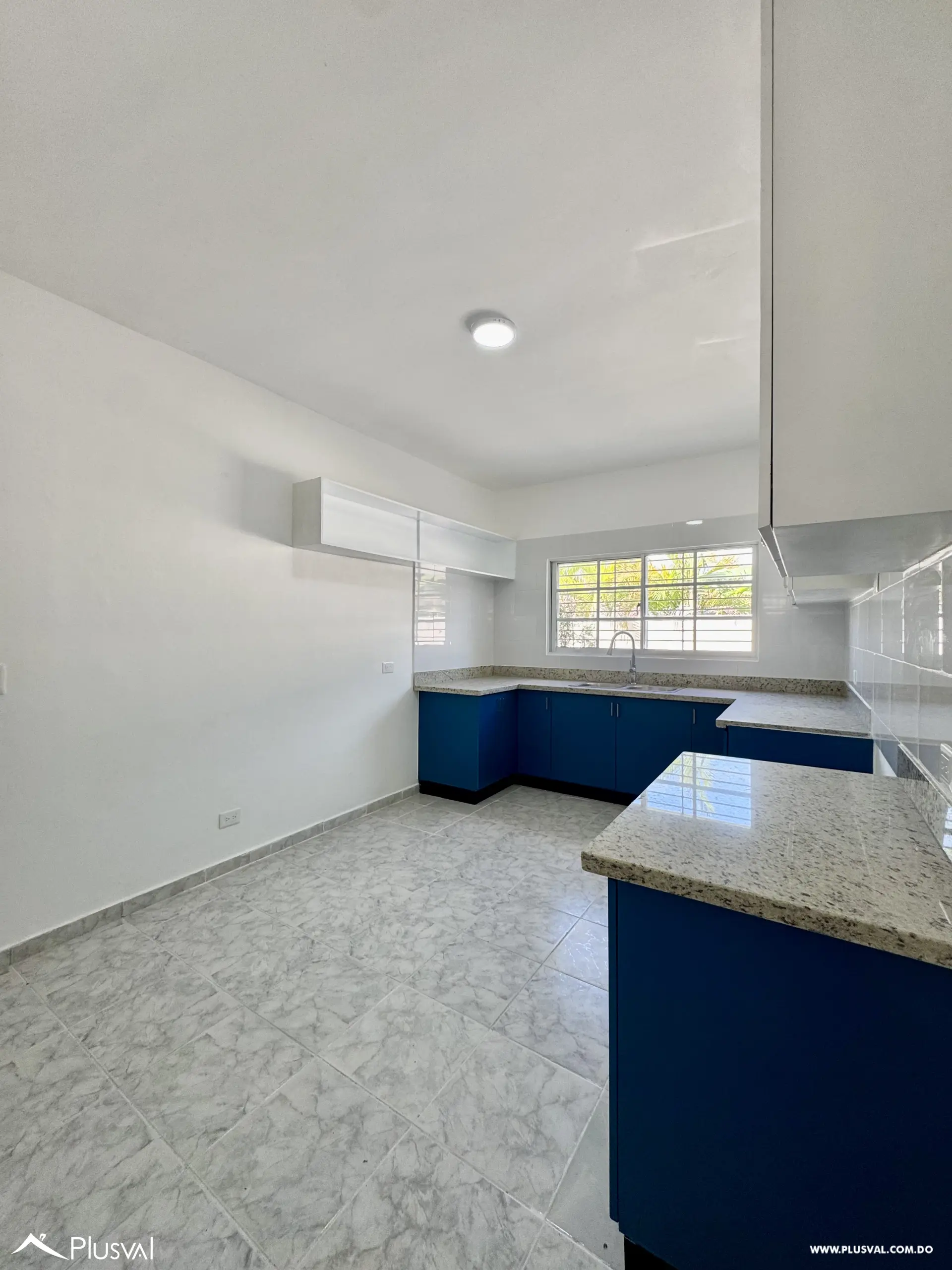 Alquilo Maravillosa Casa en Residencial Cerrado en Cuesta Hermosa II 486399