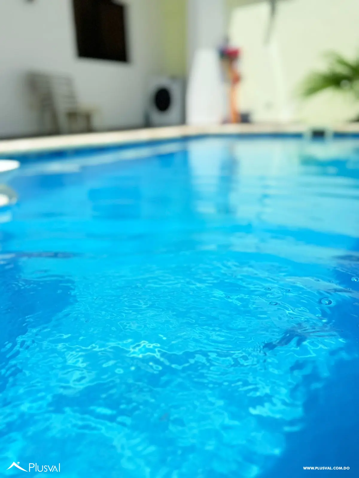 Alquiler de Villa con patio y piscina totalmente amueblado 470241