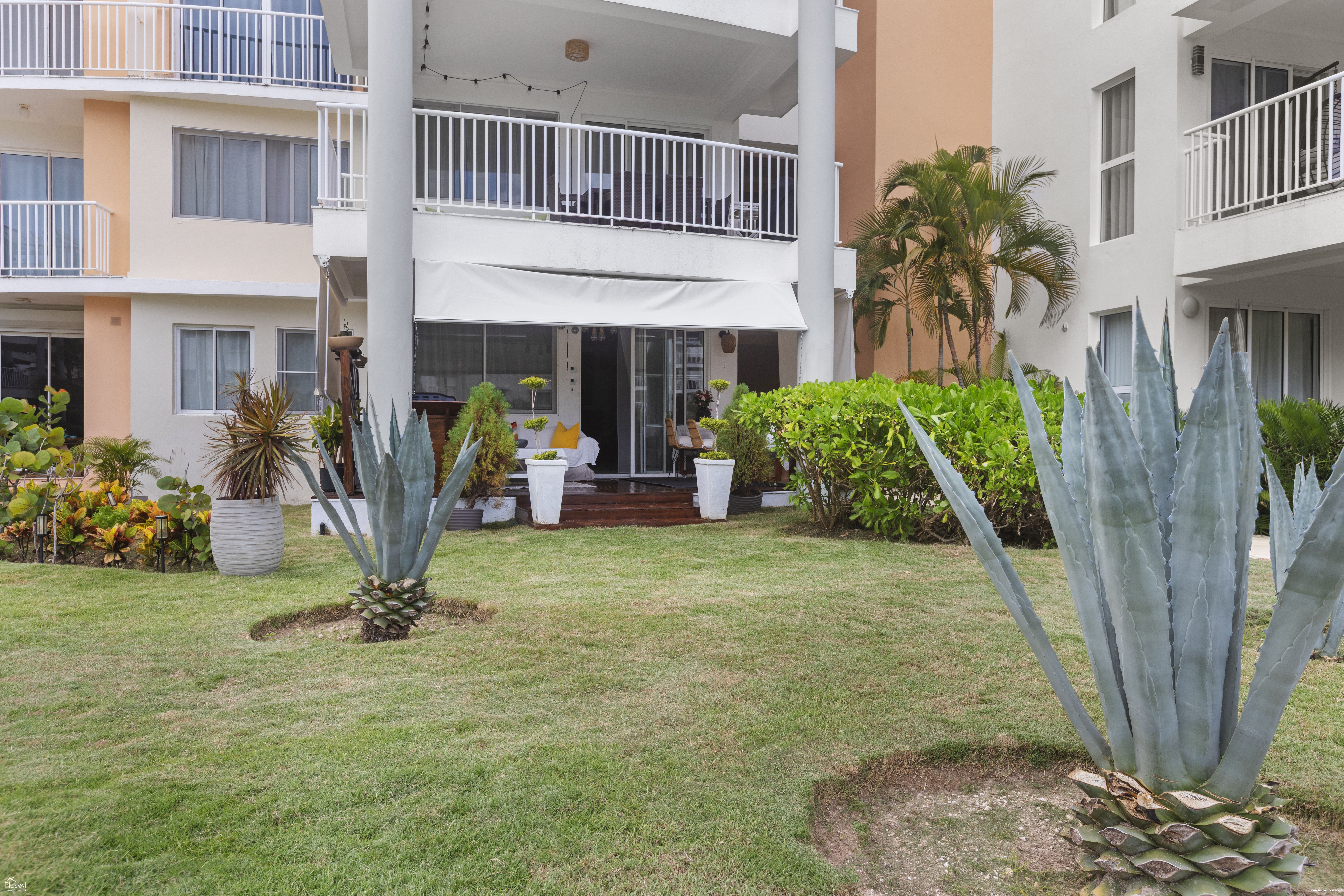Apartamento de 3 habitaciones a la venta en Playa Turquesa Ocean Club, Bávaro – Punta Cana 468698