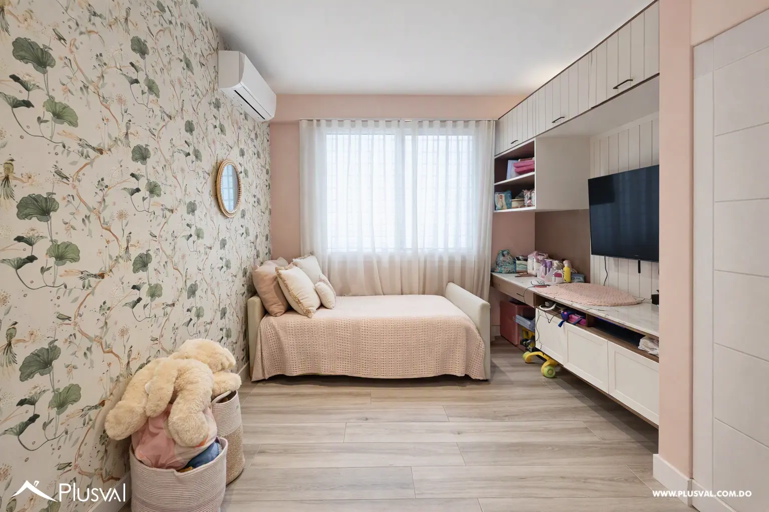 Penthouse de dos niveles con terraza en La Esperilla 529038