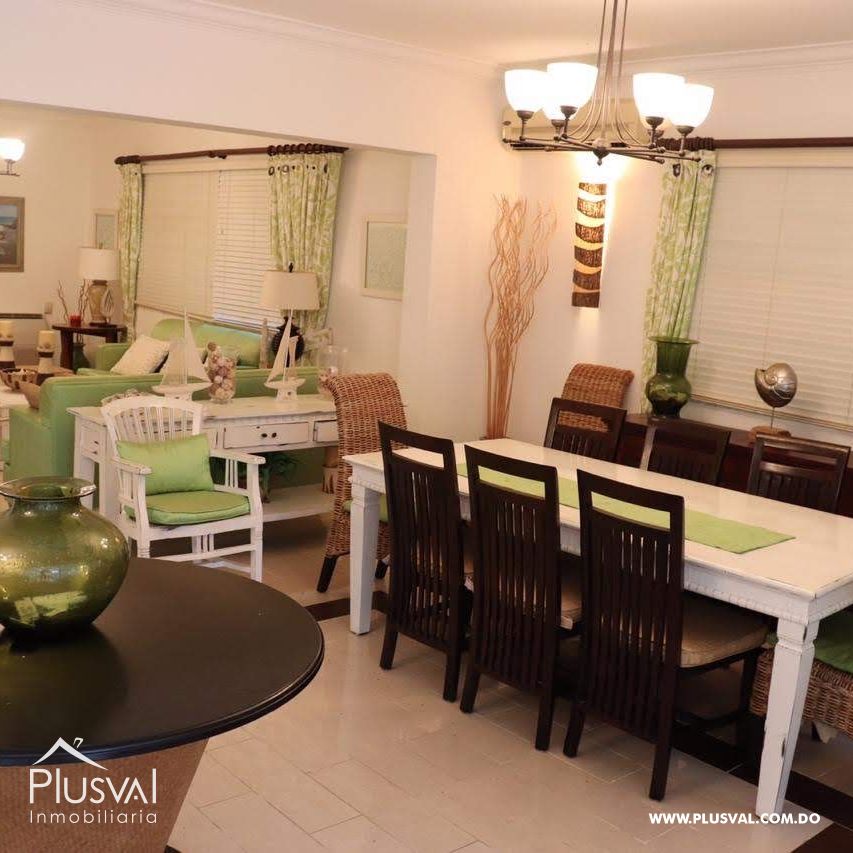 Villa en alquiler en Metro 312425