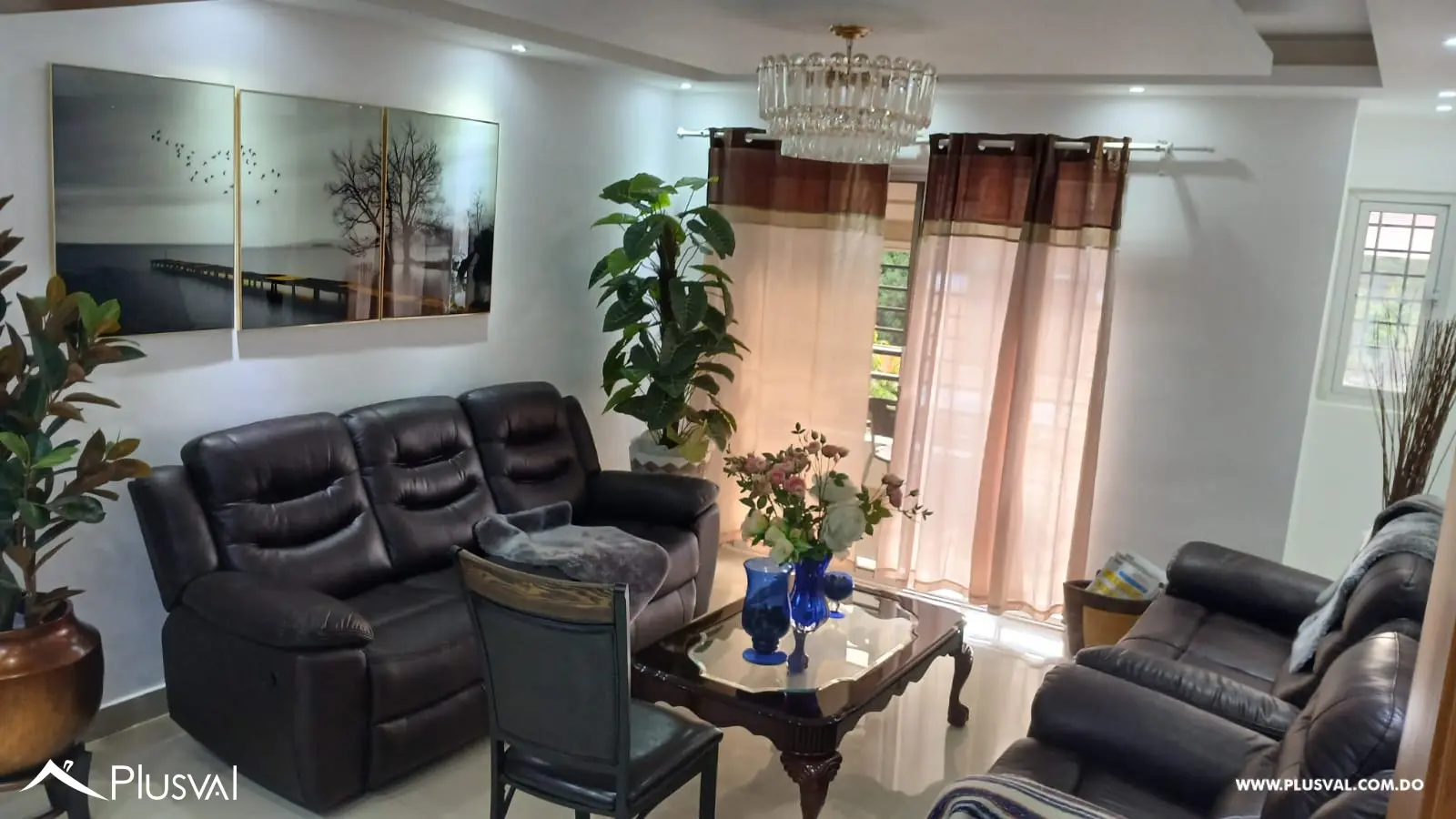 Amplio apartamento de 3 habitaciones en Altos de Arroyo Hondo III. 453418