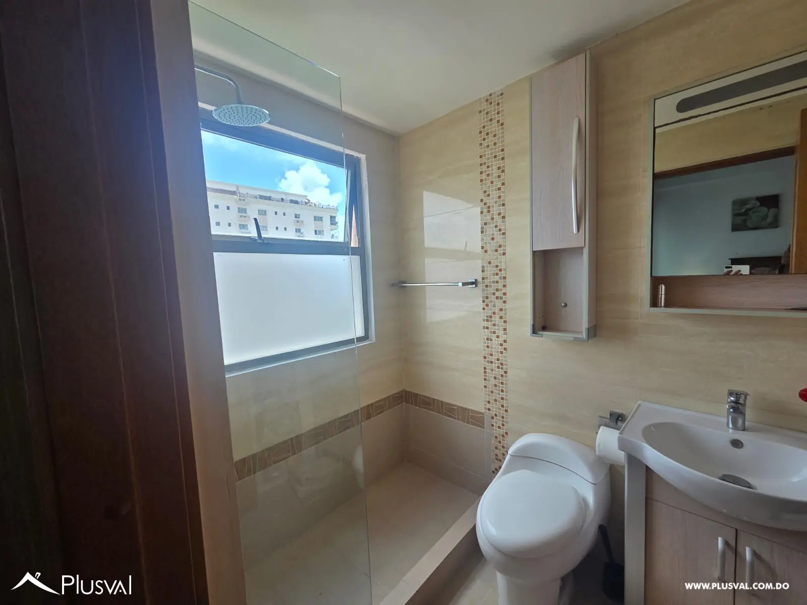 Hermoso apartamento amueblado de 2 habitaciones  en El Vergel 507074