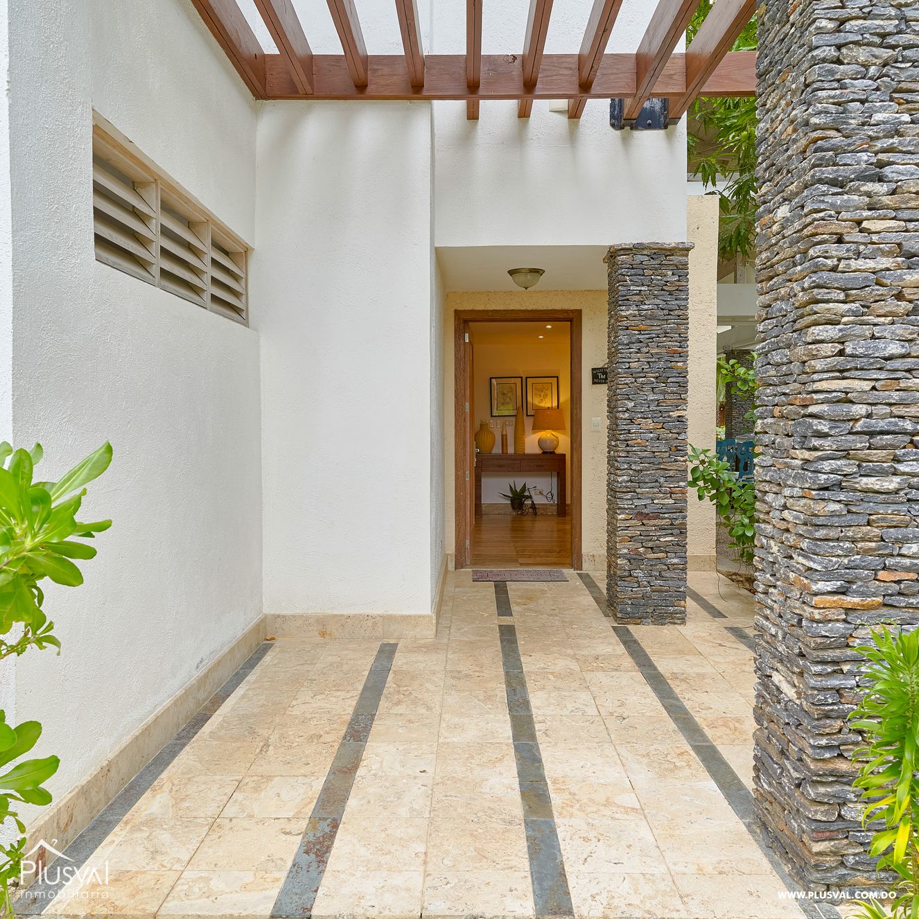 Townhouse en Balcones del Atlantico 302629
