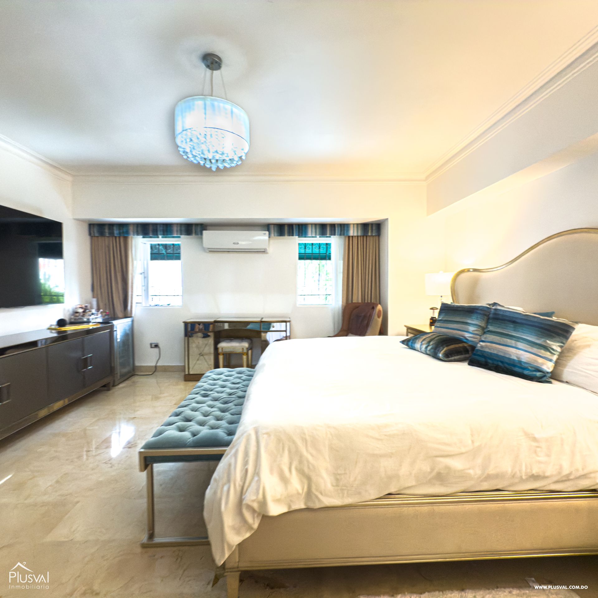 Apartamento de Lujo en Paraíso | 2 Habitaciones más estudio, 200 m², Ensanche Paraiso 457776