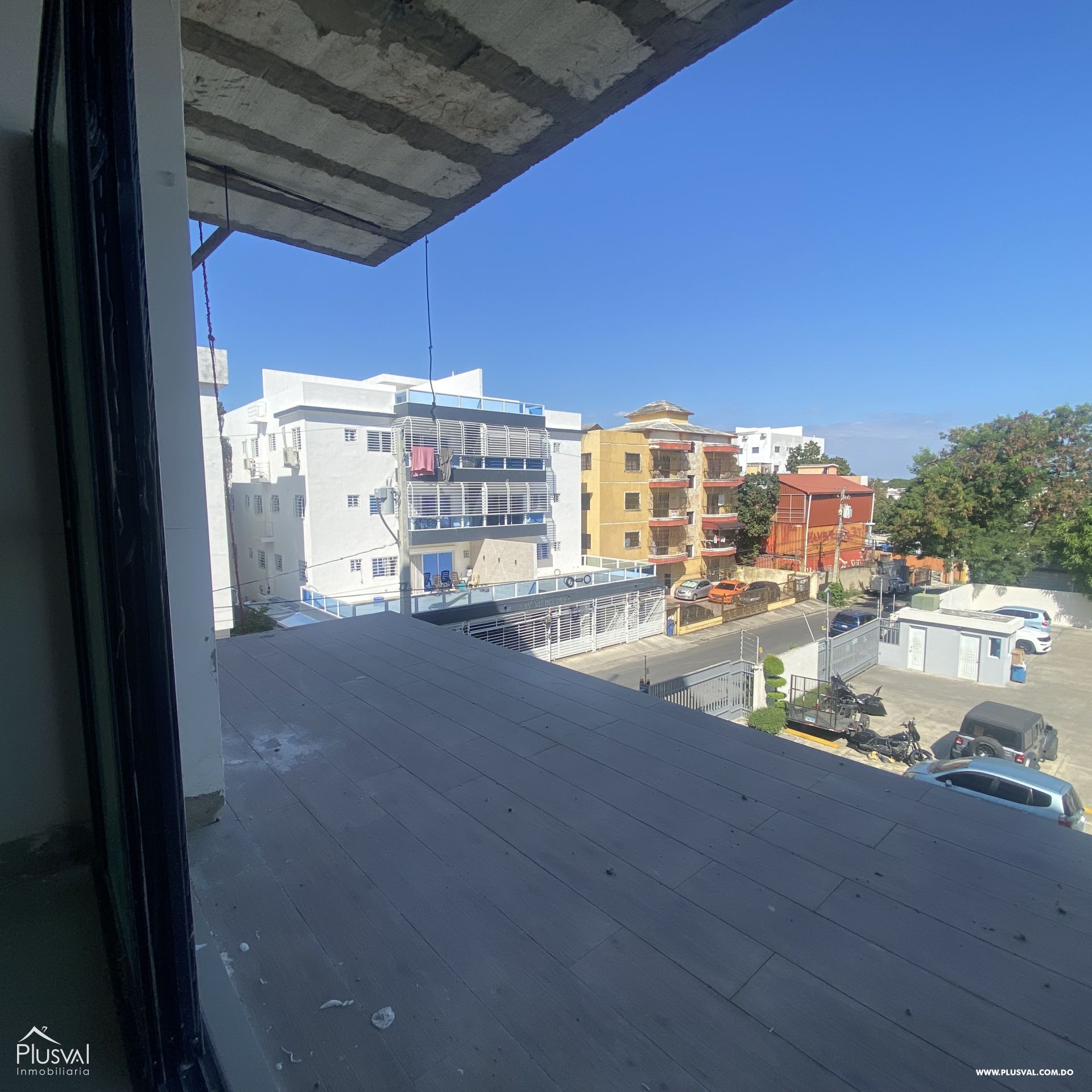 Apartamentos de 3 habitaciones en Villa Aura 332982