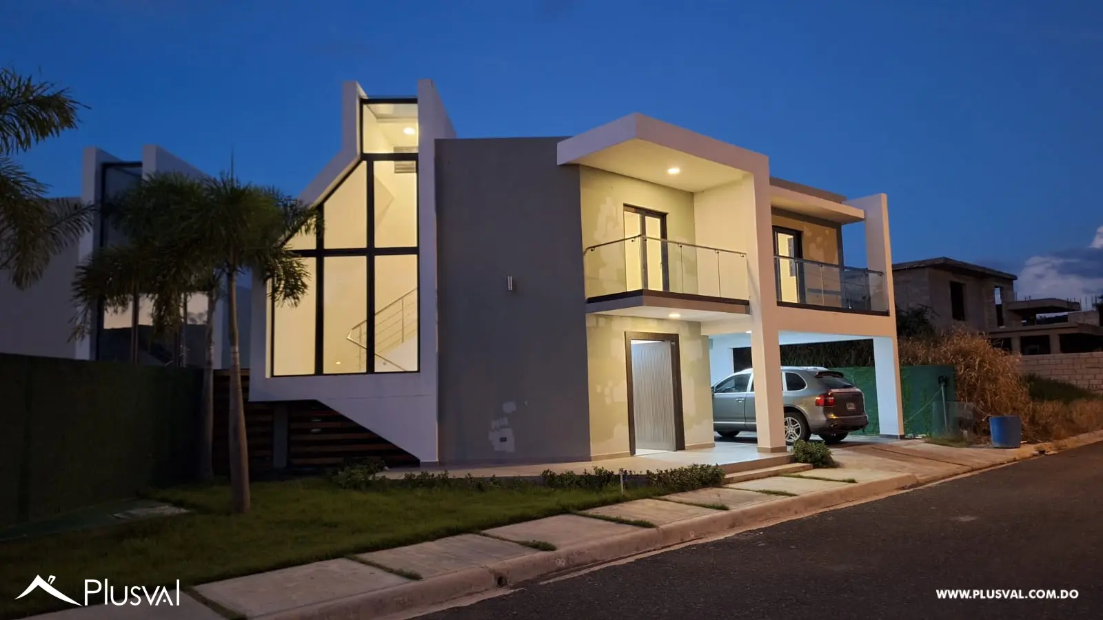 Oasis de Lujo en La Vega: Casa Tipo Twin House 491166