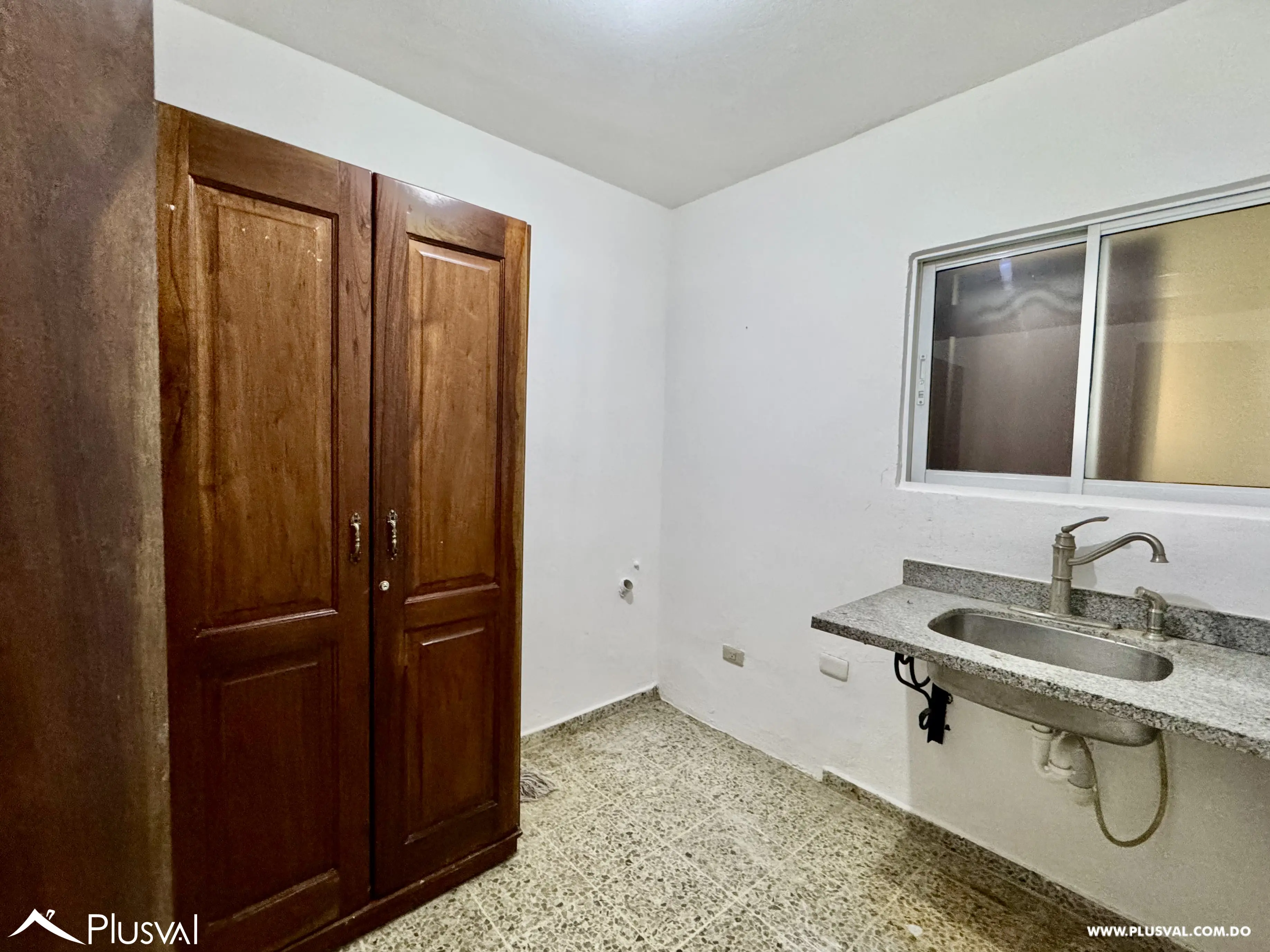 Alquilo Excelente Apartamento en La Esperilla 483490