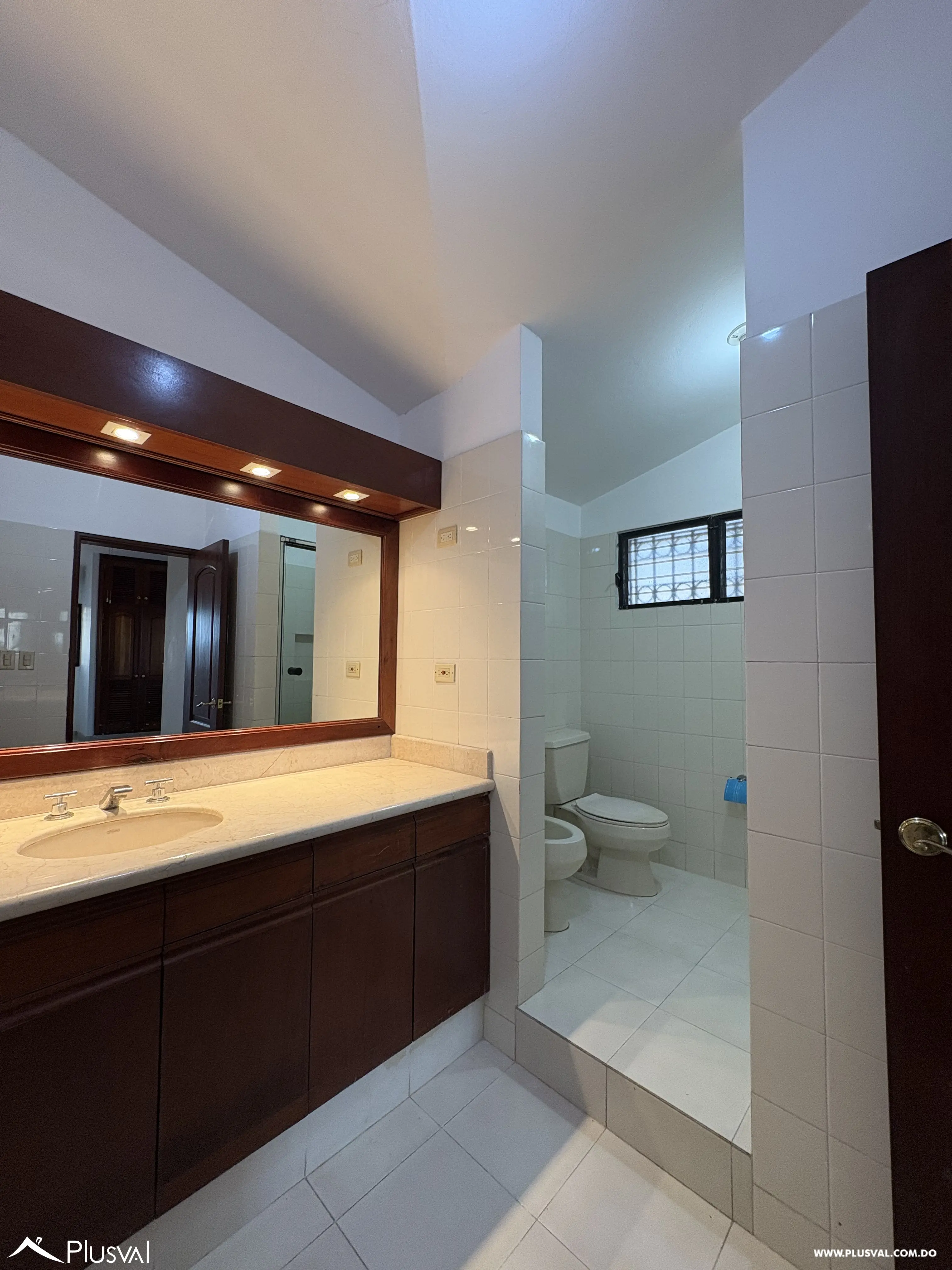 Casa en venta en Altos de Arroyo Hondo III con piscina y hermosa vista. 467025