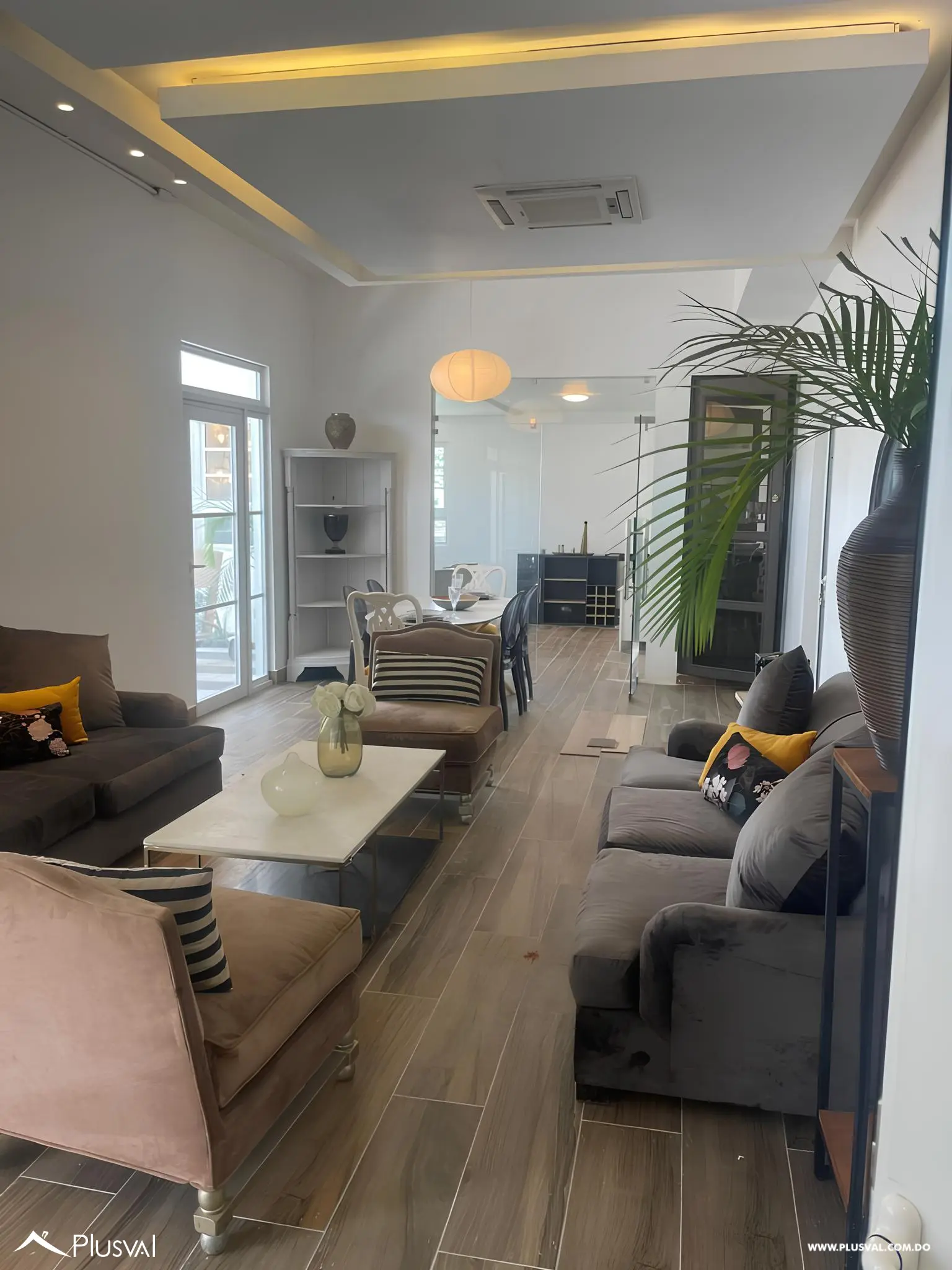 Alquiler apartamento semi amueblado con 3 habitaciones. 470611