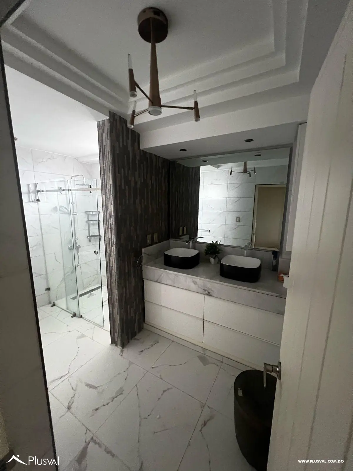Amplio Apartamento en Venta de 4 Habitaciones en Evaristo Morales 477635