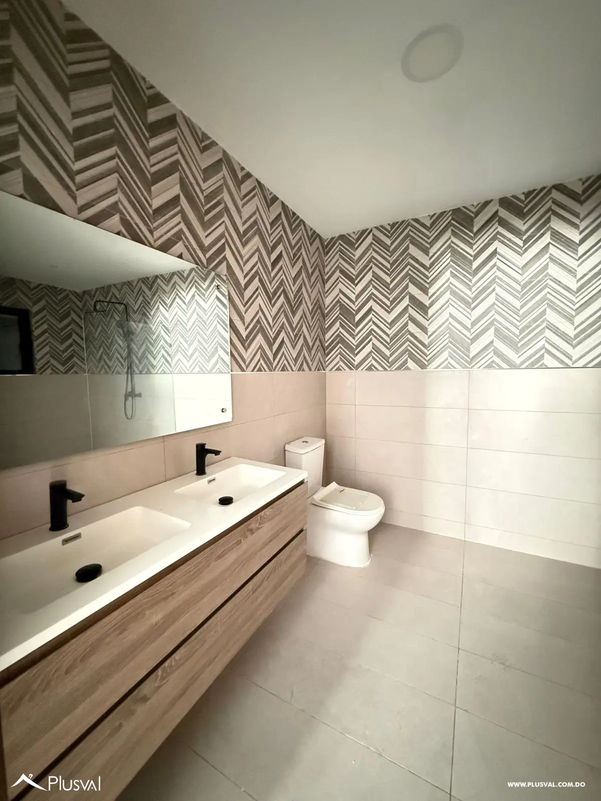 Se vende apartamento Duplex en proyecto en Bella Vista 502039