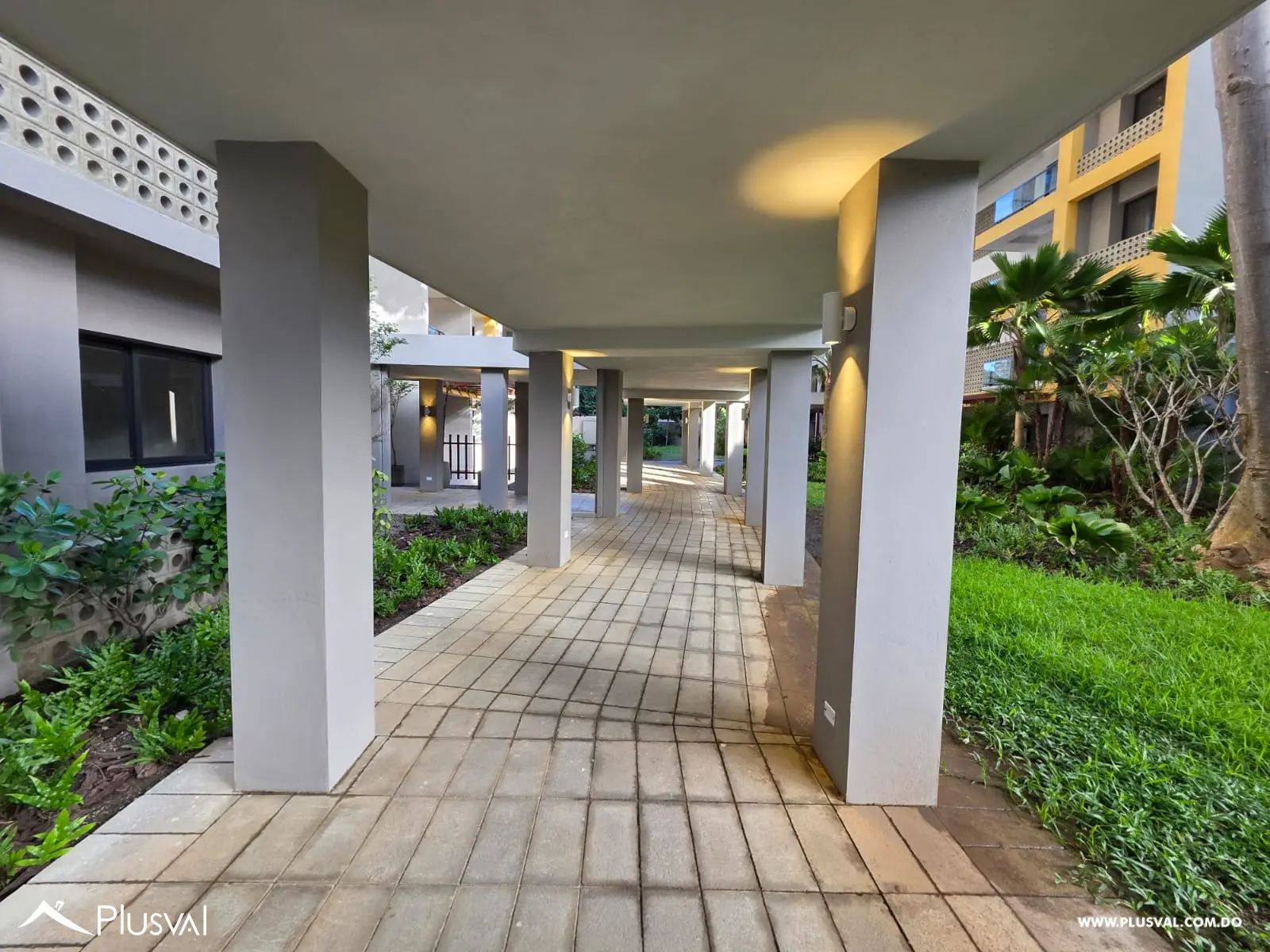 Apartamento en alquiler en el residencial murales con vista al mar 481249