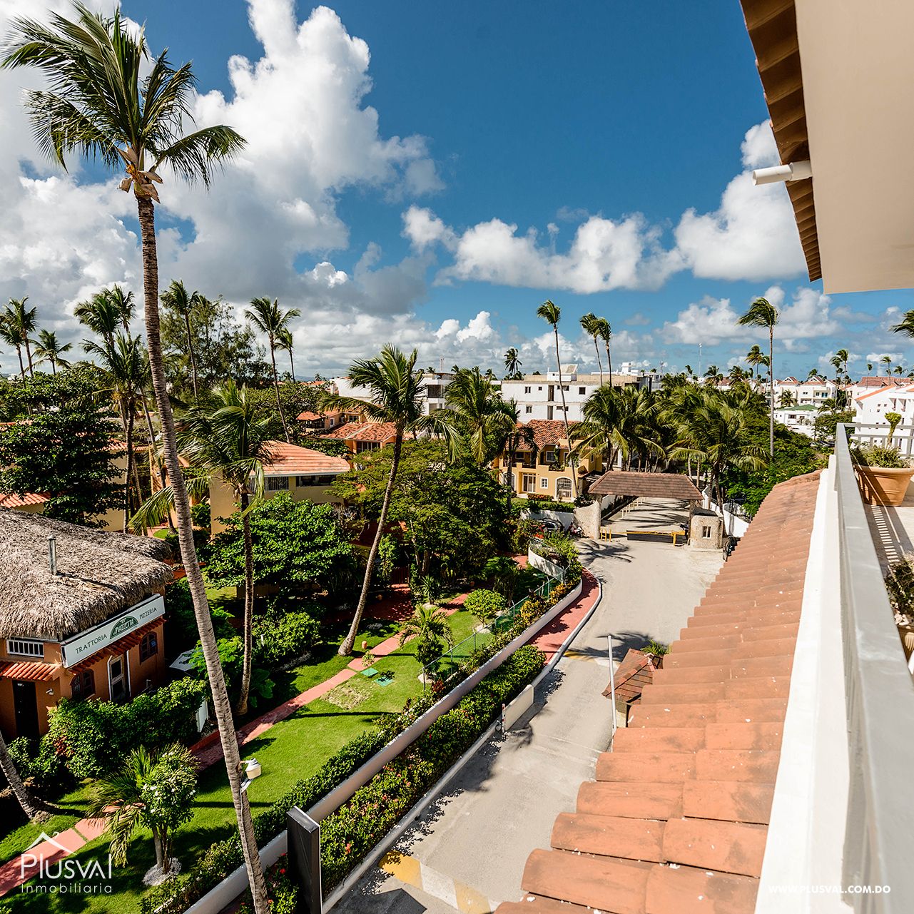 Penthouse de 3 pisos cerca de la playa en Los Corales, Punta Cana 436885