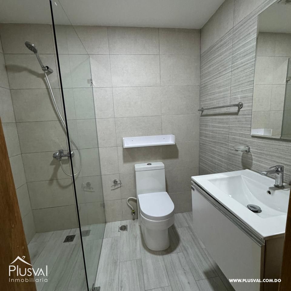 Venta de moderno apartamento en Evaristo Morales 368014