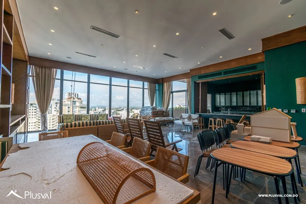 Se Alquila apartamento de piso alto en Piantini 458085