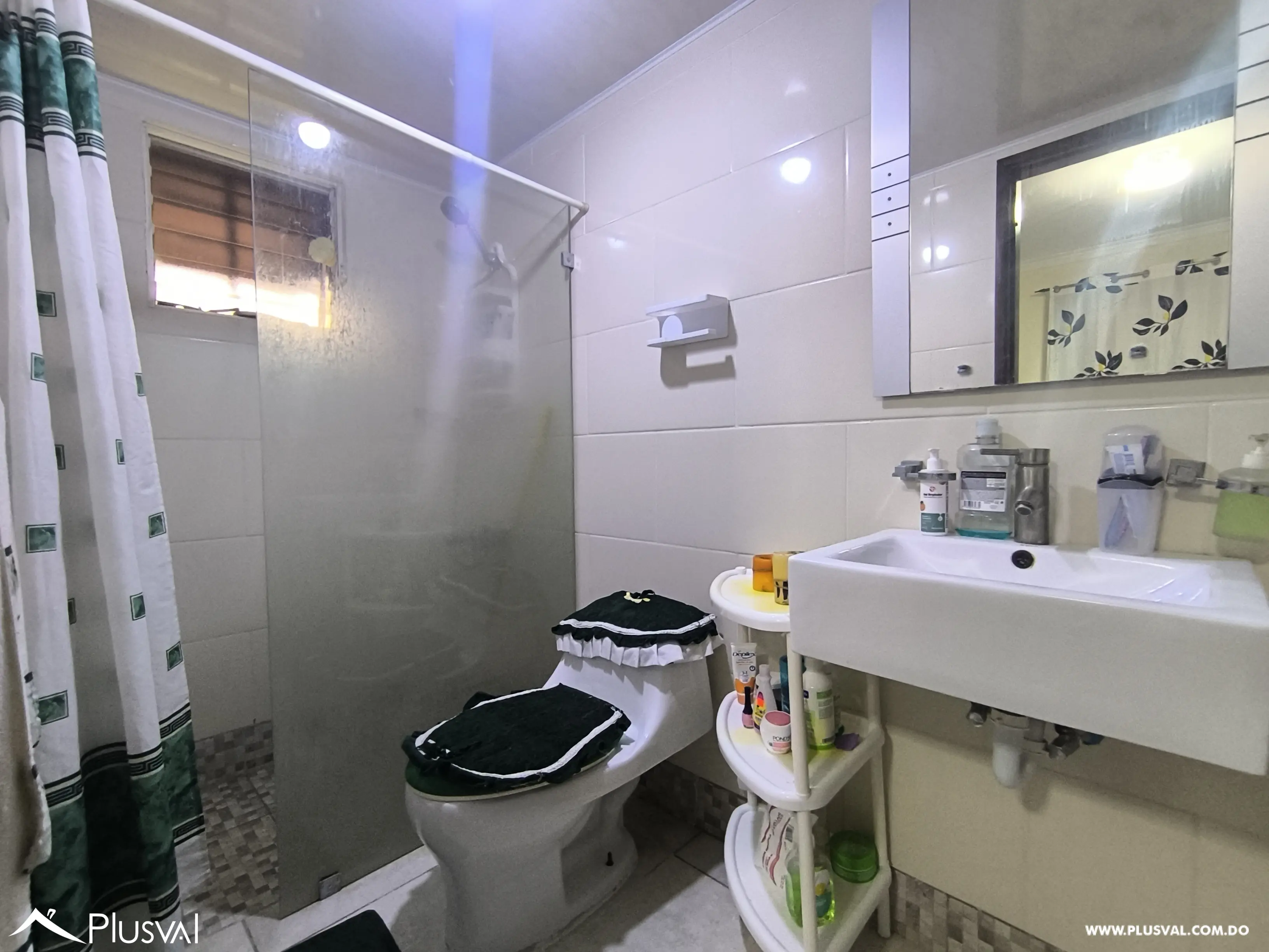 Amplio Apartamento de 3 Habitaciones en Venta en Autopista San Isidro 526864