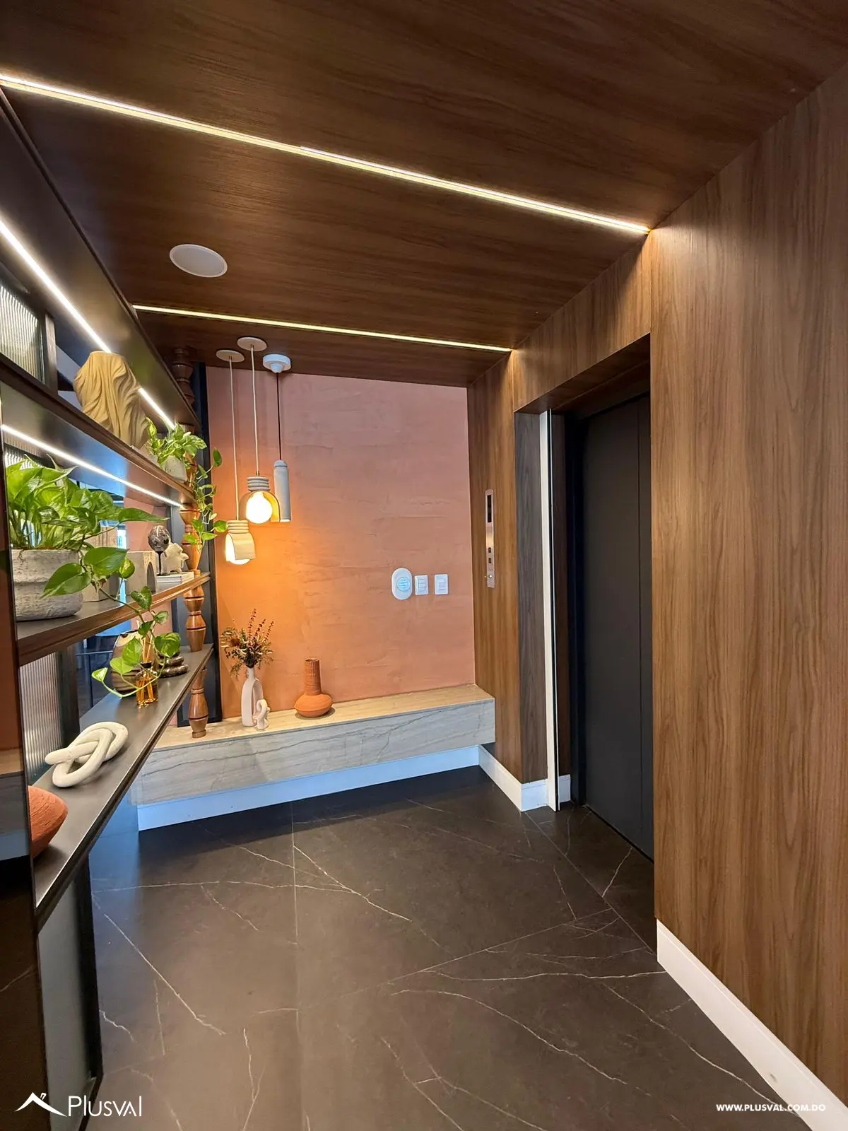 Se vende amplio apartamento en la Esperilla 510124