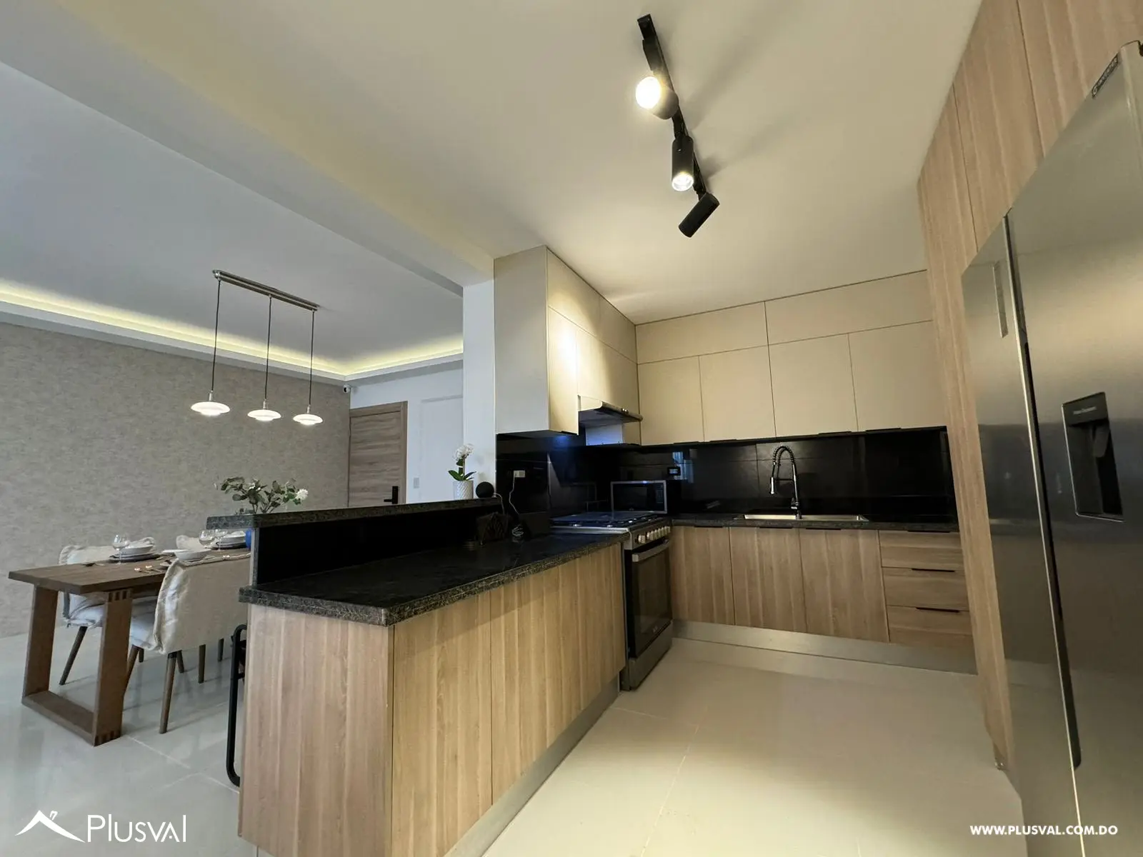 Apartamento en el piso 9 con acceso directo a la Autopista Duarte, Santiago 515077