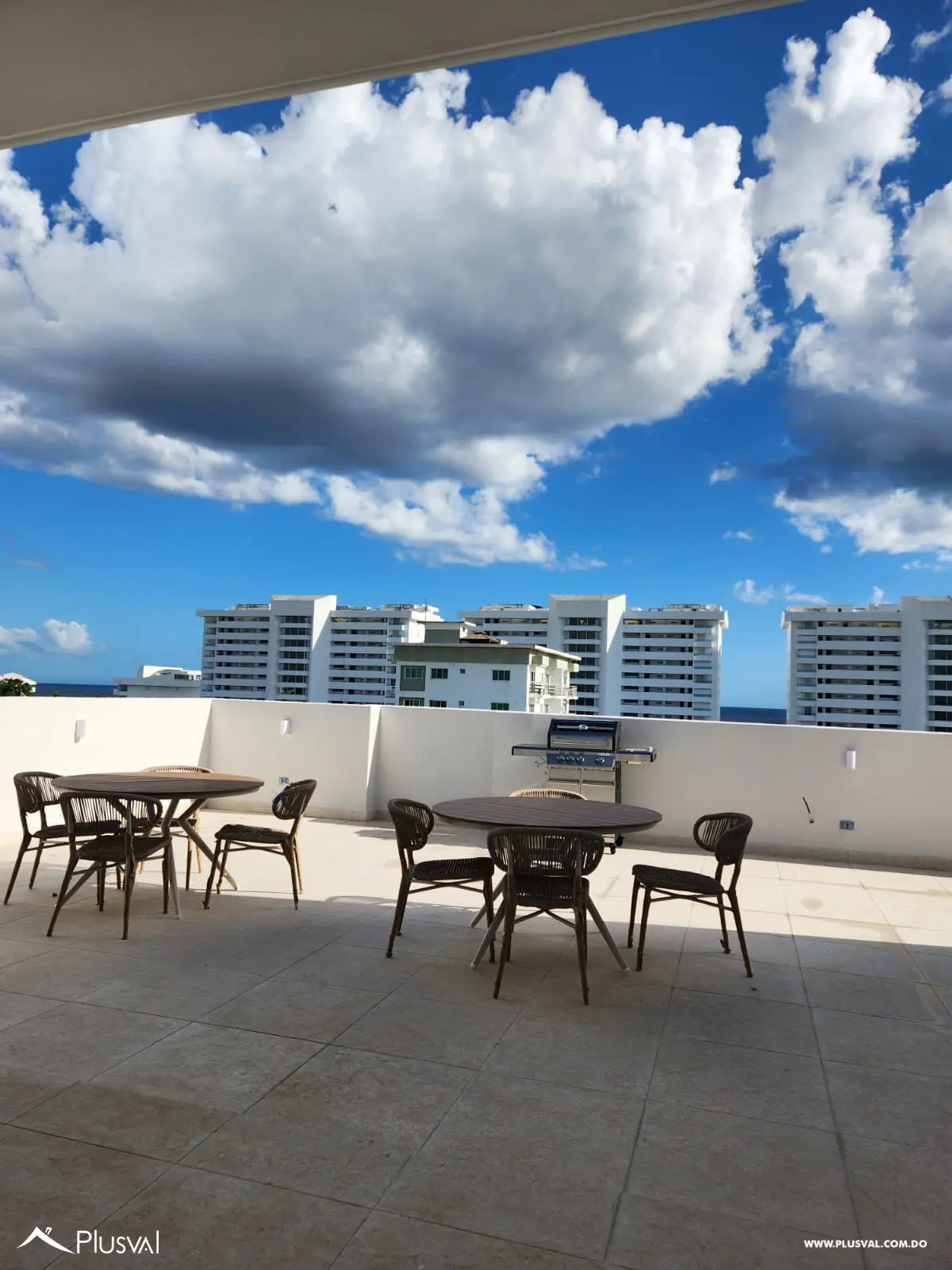 Apartamento en venta en Juan Dolio,  a 5 minutos de la playa.  Nuevo para estrenar. 498222