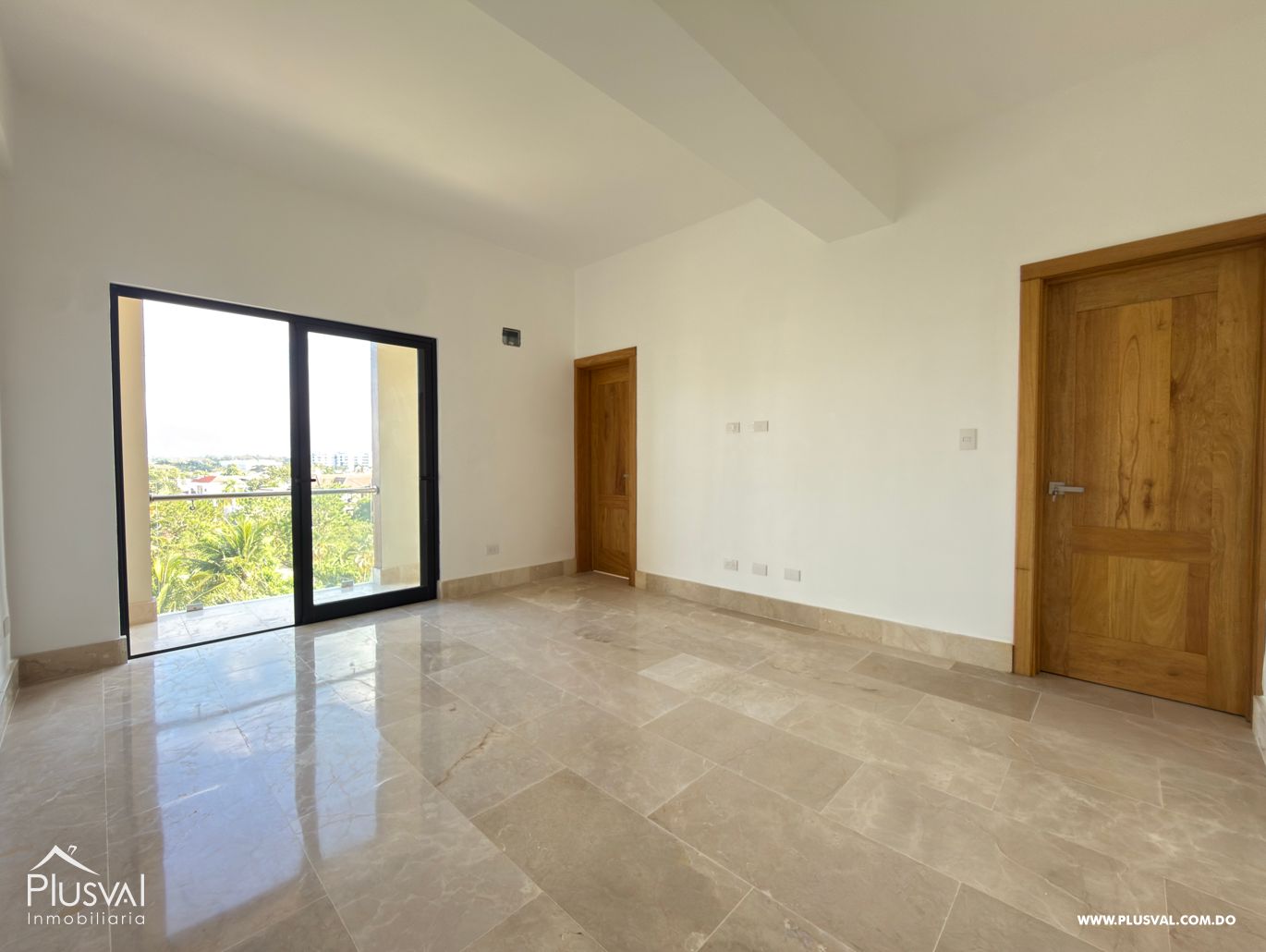 Amplios apartamentos en venta en Santiago 486266