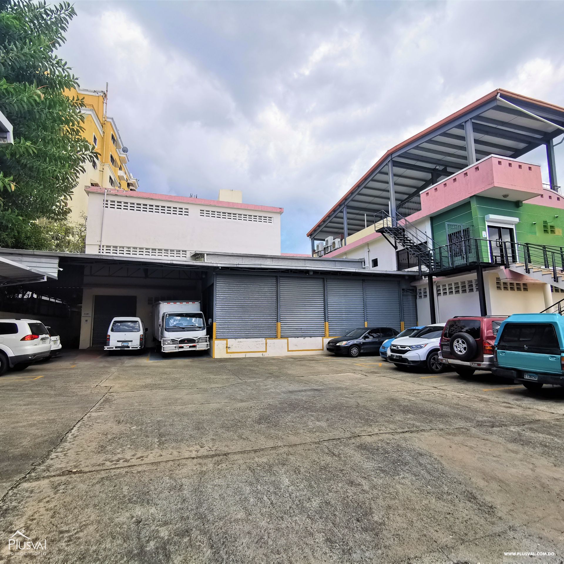 Edificio Comercial Venta Almacen Evaristo Morales 181465