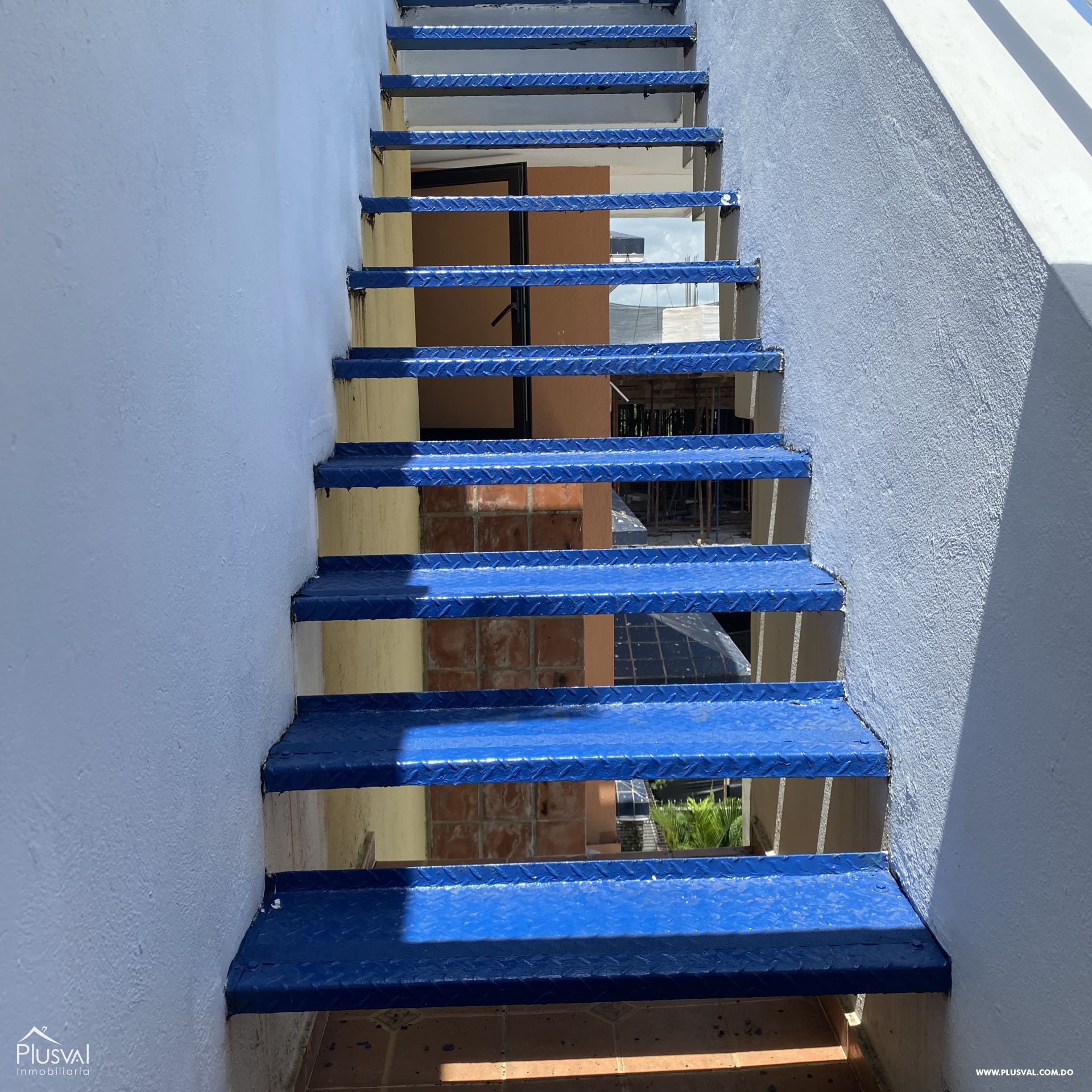 Amplio y fresco Apto clásico con Terraza Privada 366182