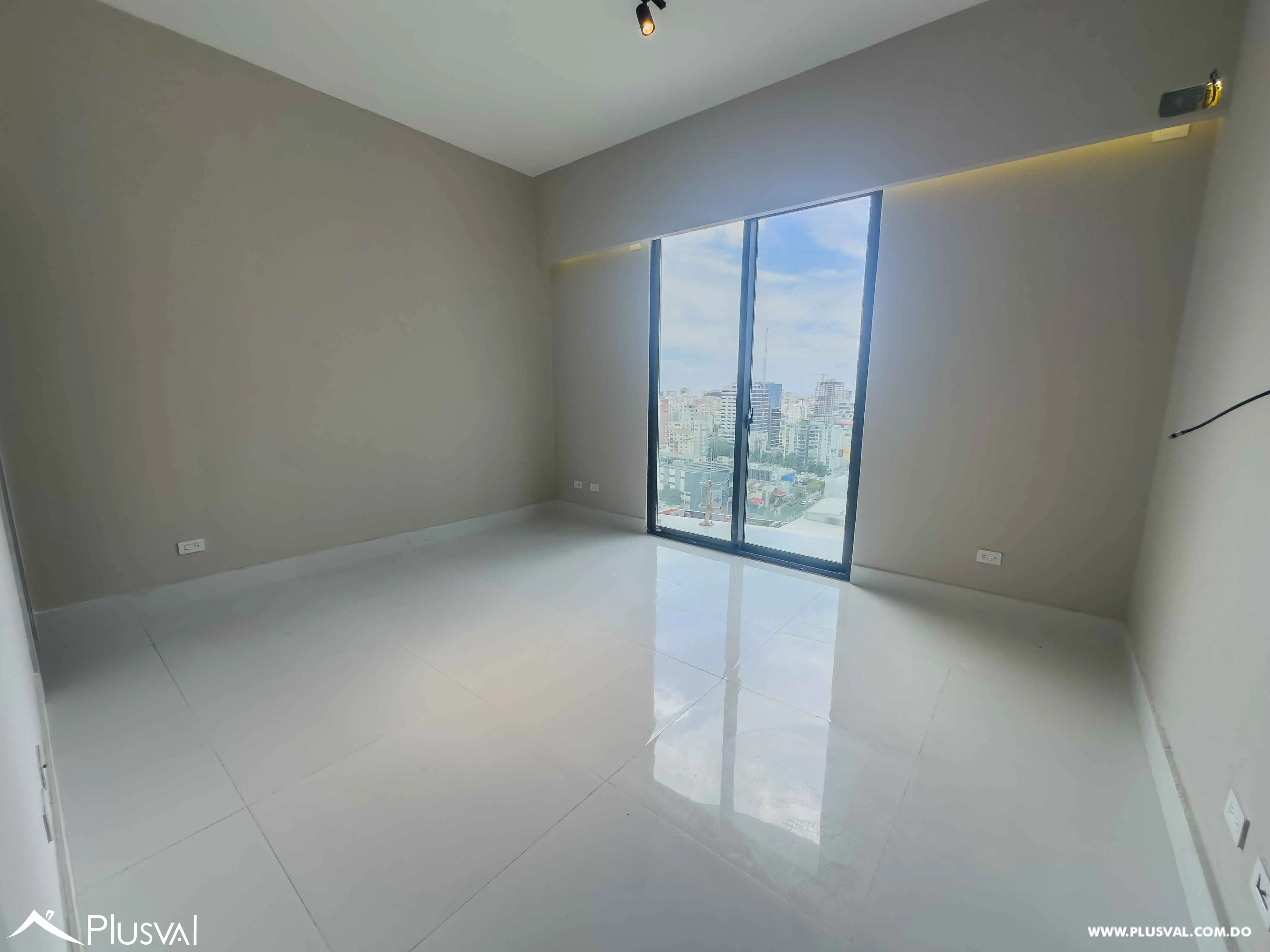 Apartamento en Alquiler en Piantini 496872