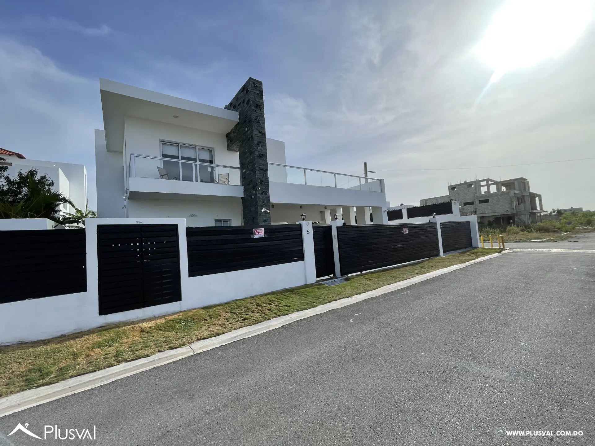 VILLA EN VISTA CATALINA,  LA ROMANA A SOLO 10 MINUTOS DE CASA DE CAMPO 522095