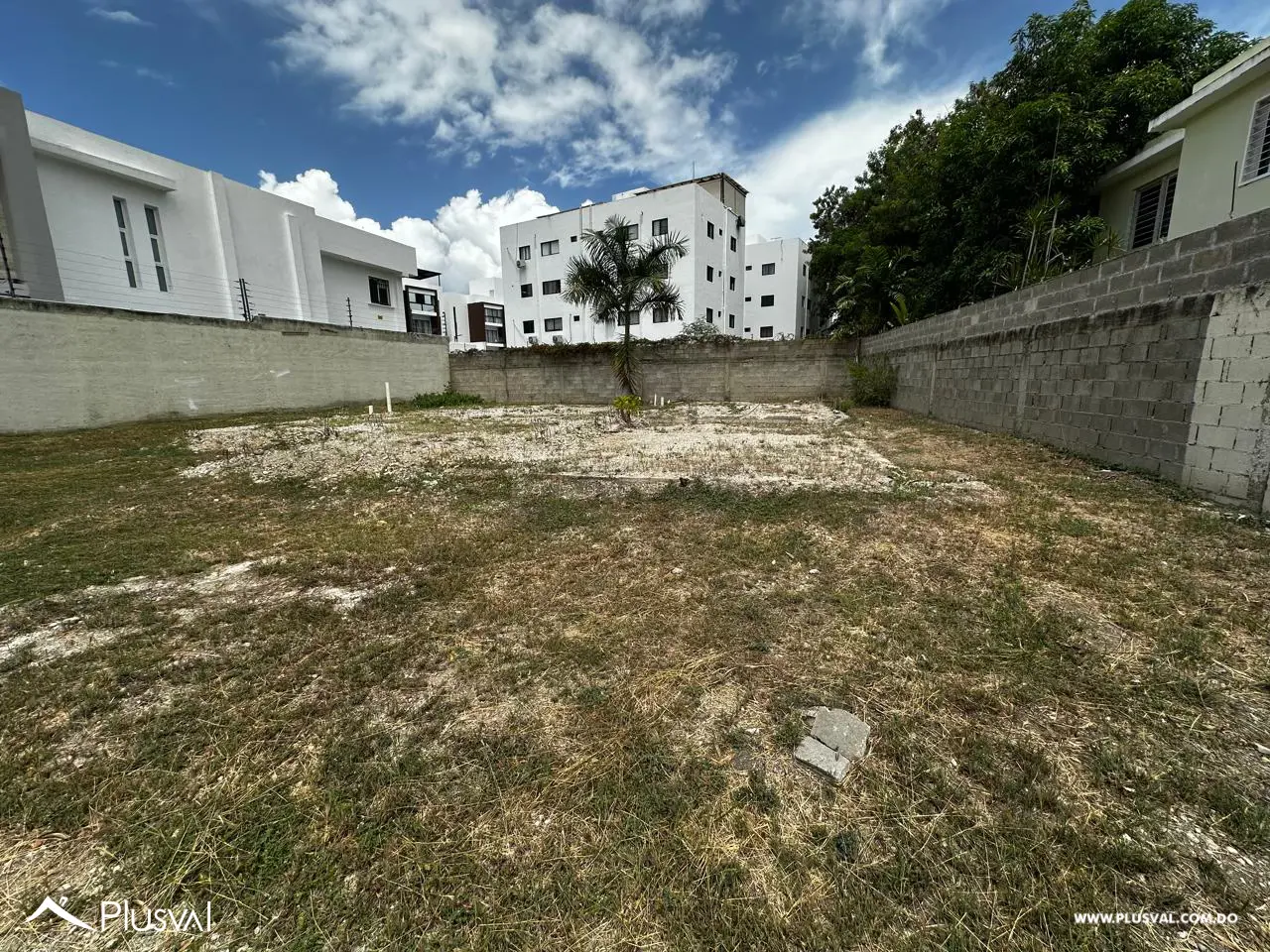 Solar en venta, complejo cerrado Urbanizacion Los Samanes 482291