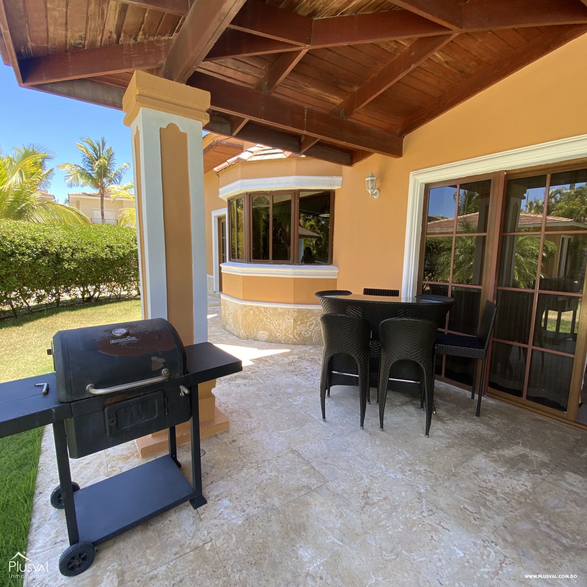 Venta de Villa en Cocotal con inmensa Piscina 273757