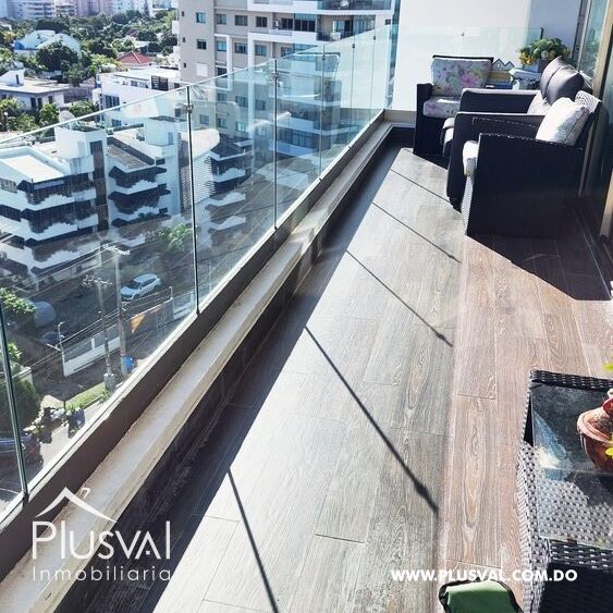 Se Alquila exclusivo Piso Alto con Vista al Mar 502404