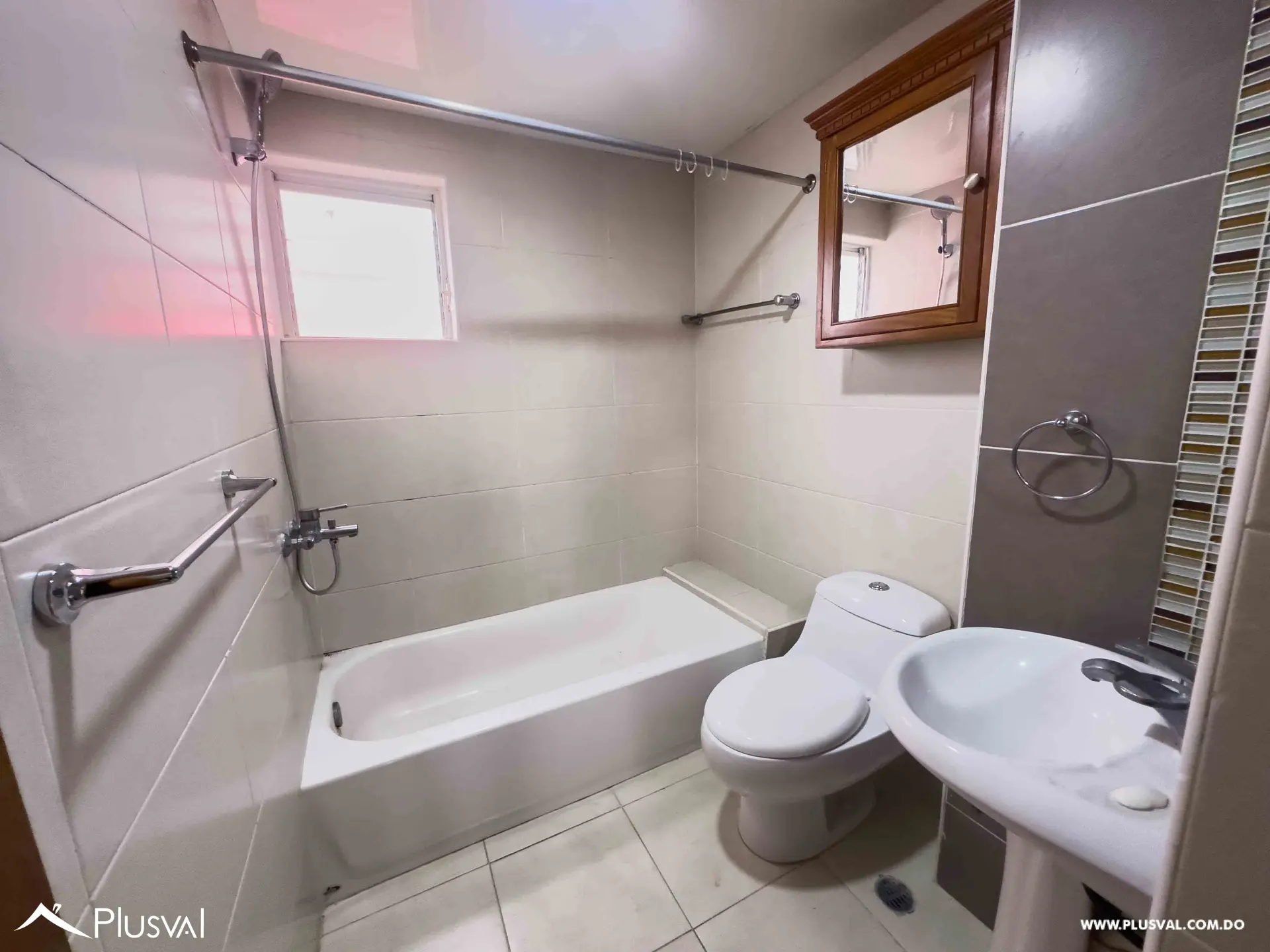Comodo Apartamento en venta en Renacimiento 518761