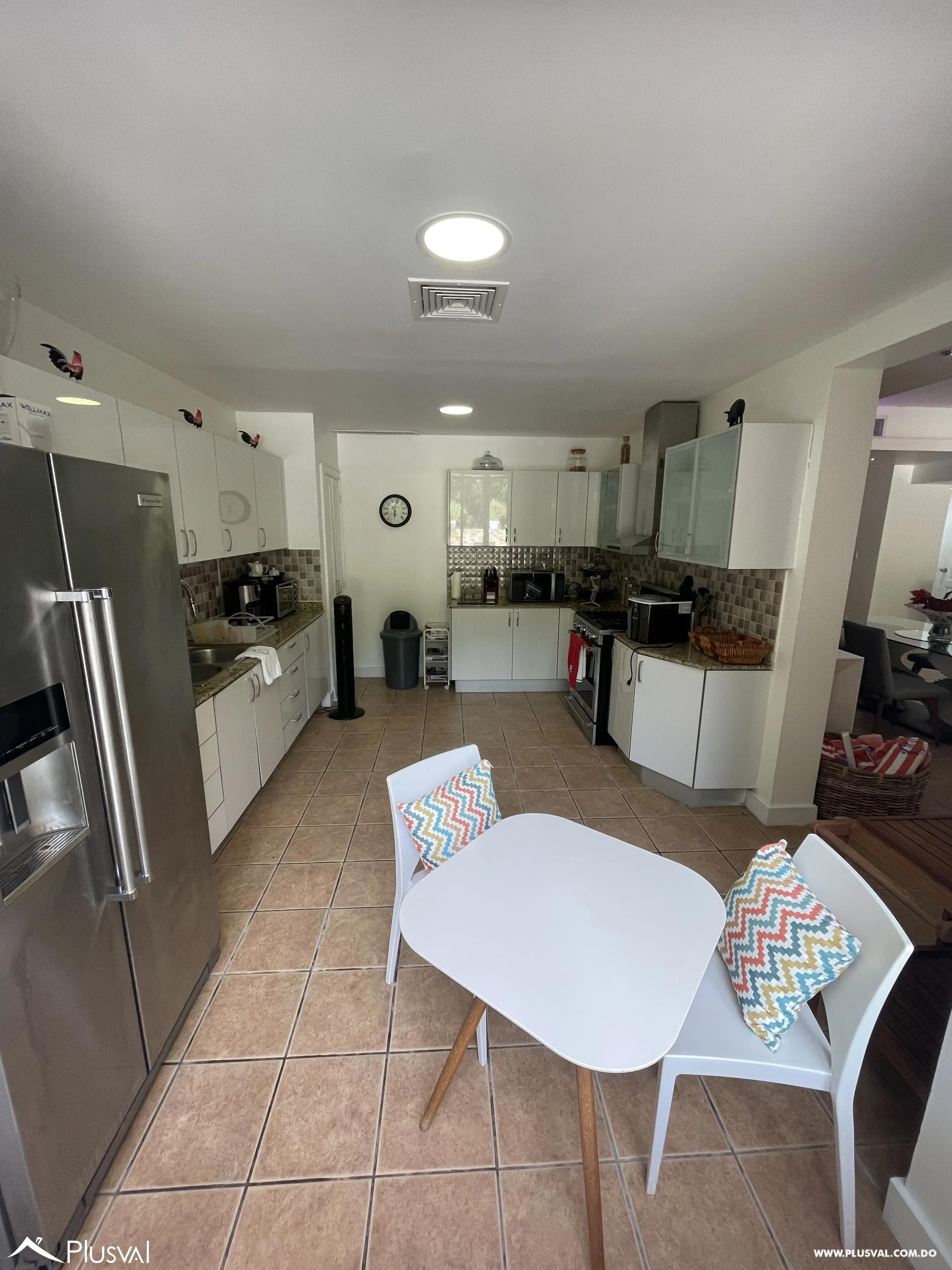 Townhouse amueblado en Metro Country Club – Listo para vivirlo 473751