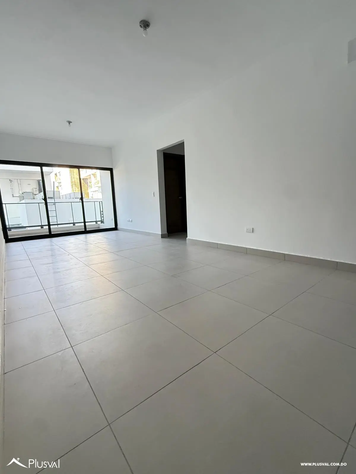 Apartamento en alquiler en Evaristo Morales 503895