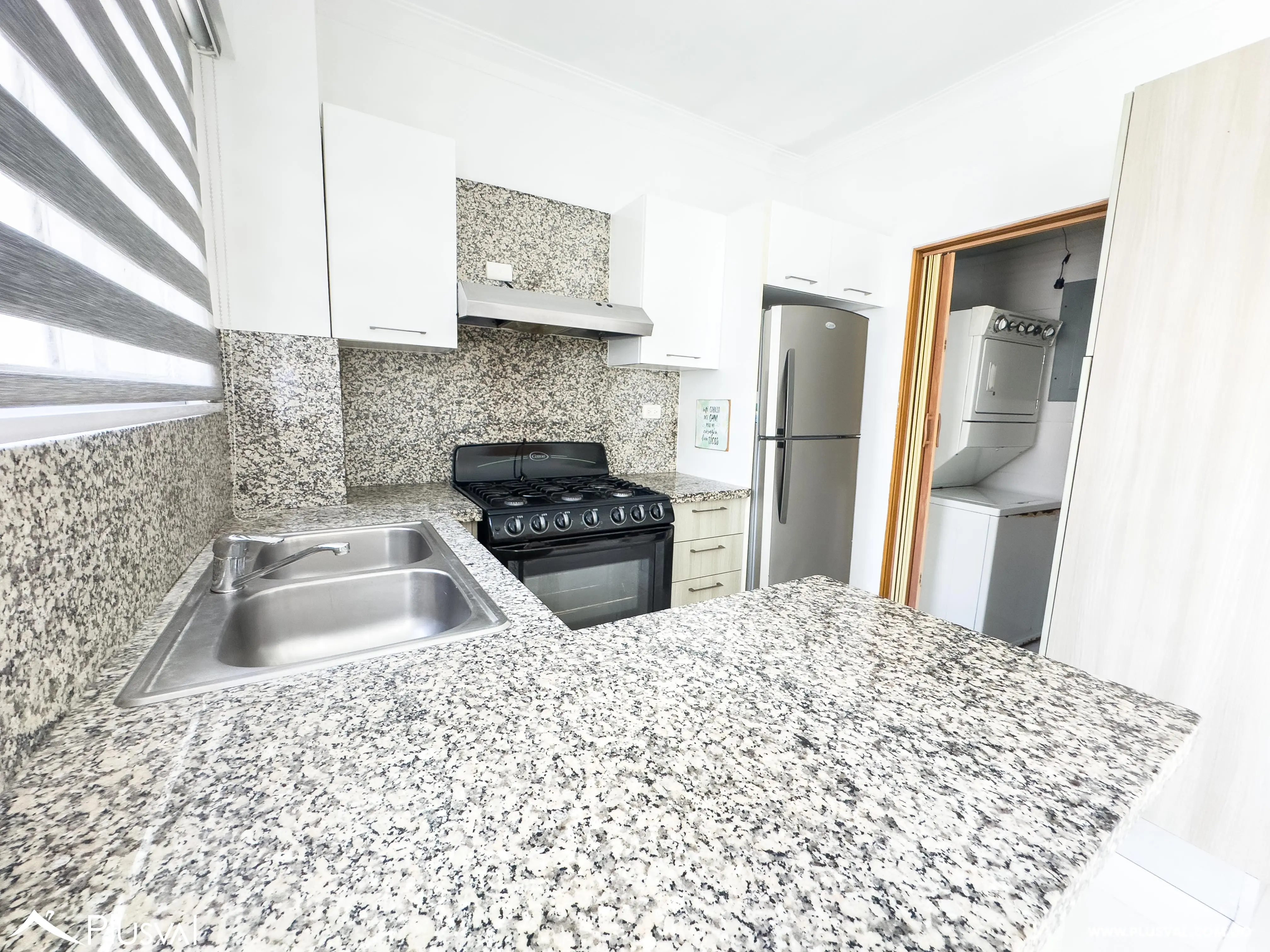 Apartamento en alquiler de 2 habitaciones con linea blanca 483540