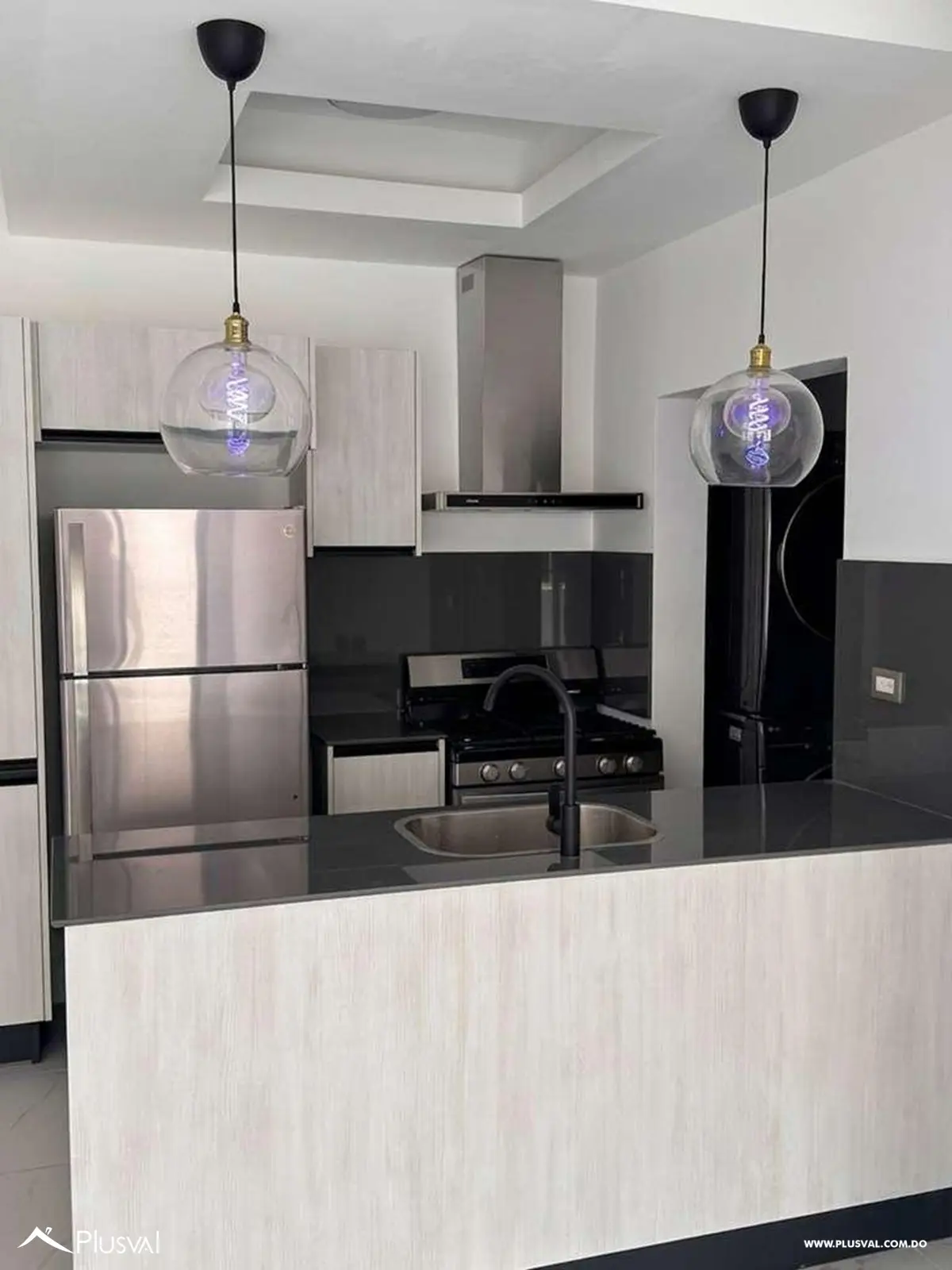 Apartamento en alquiler en Evaristo Morales 520223
