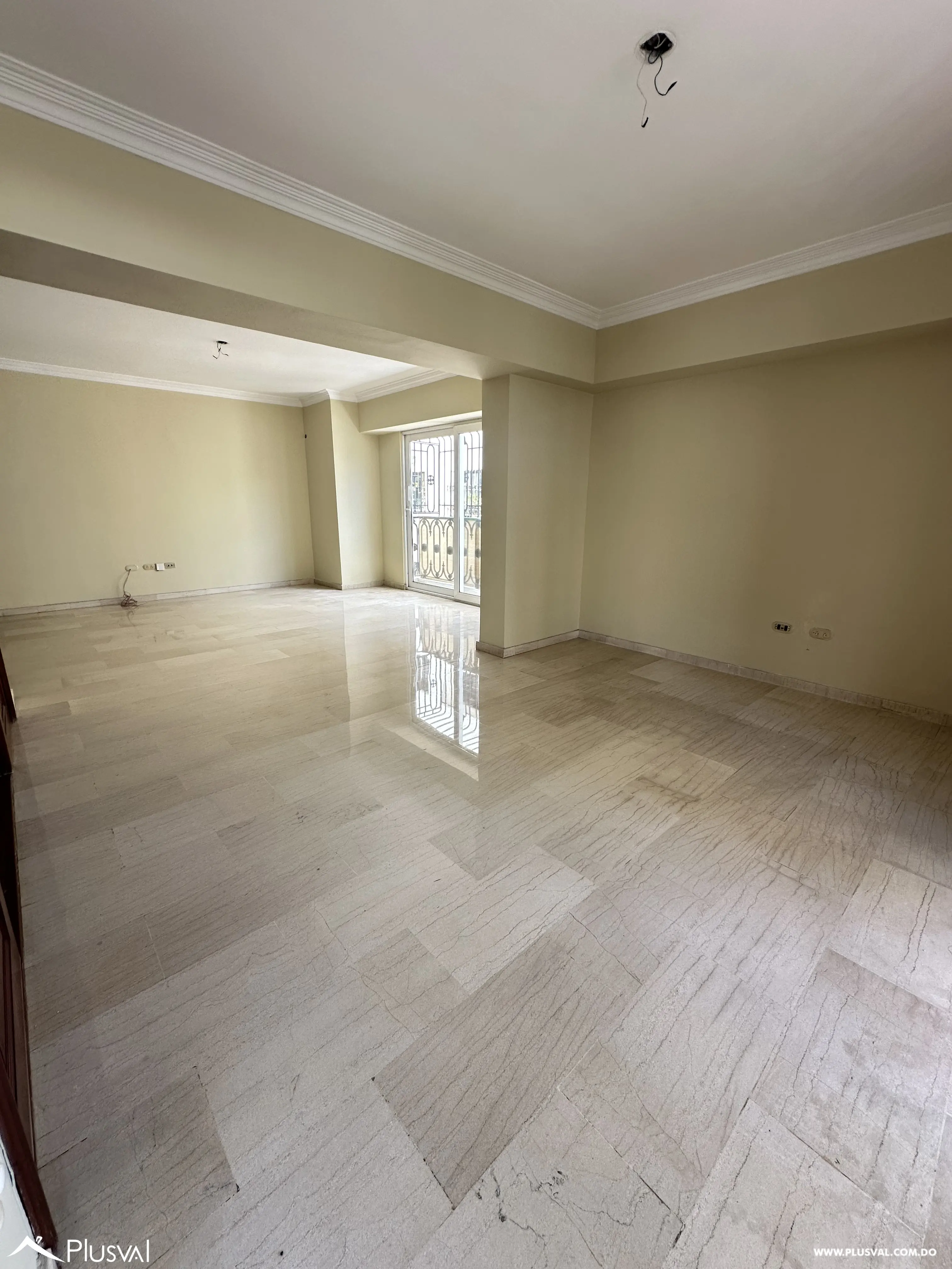 Elegante apartamento clásico en Naco – amplitud, ubicación y distinción 500649